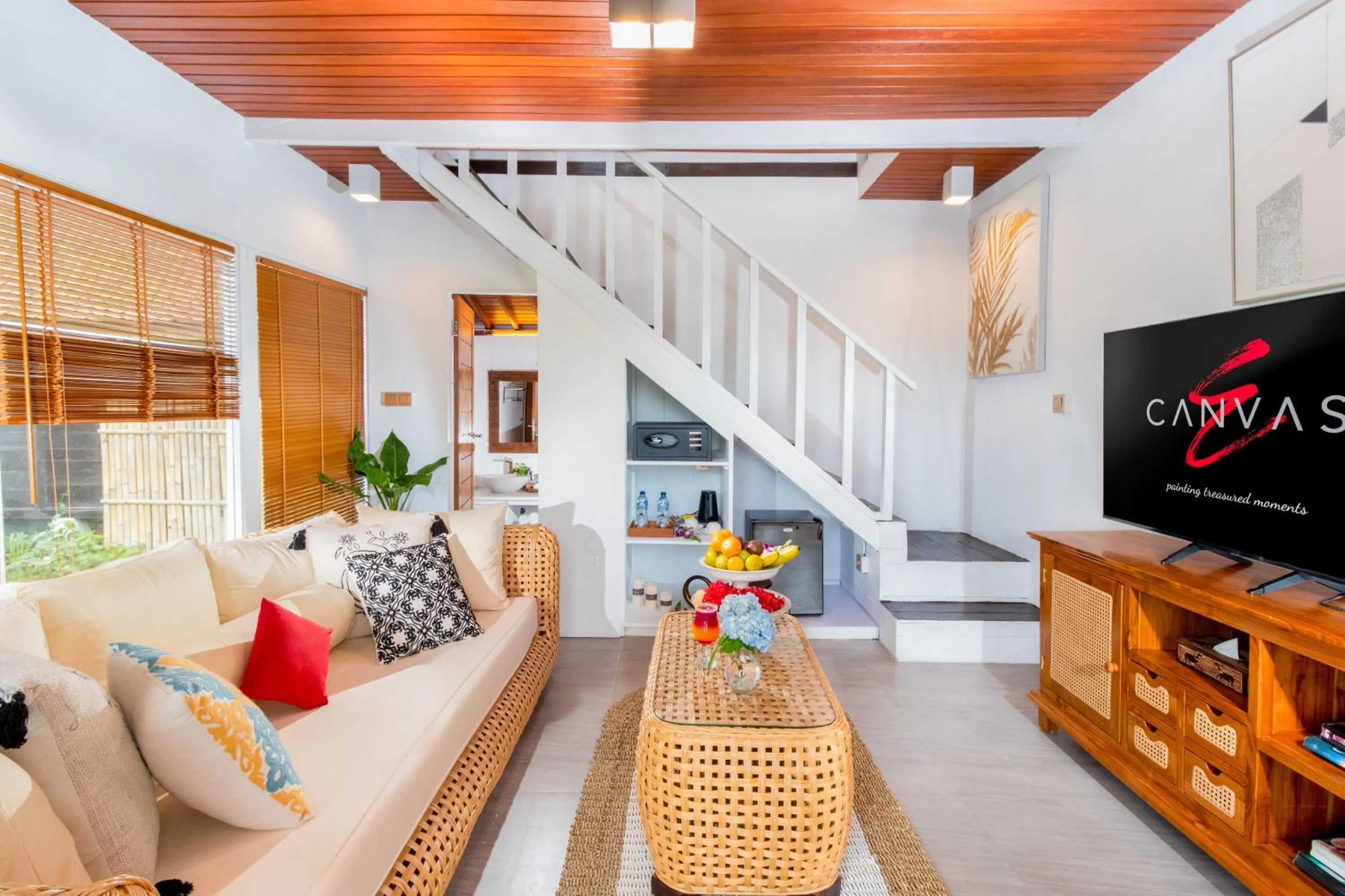 TV and multimedia in Canvas Escape Resort