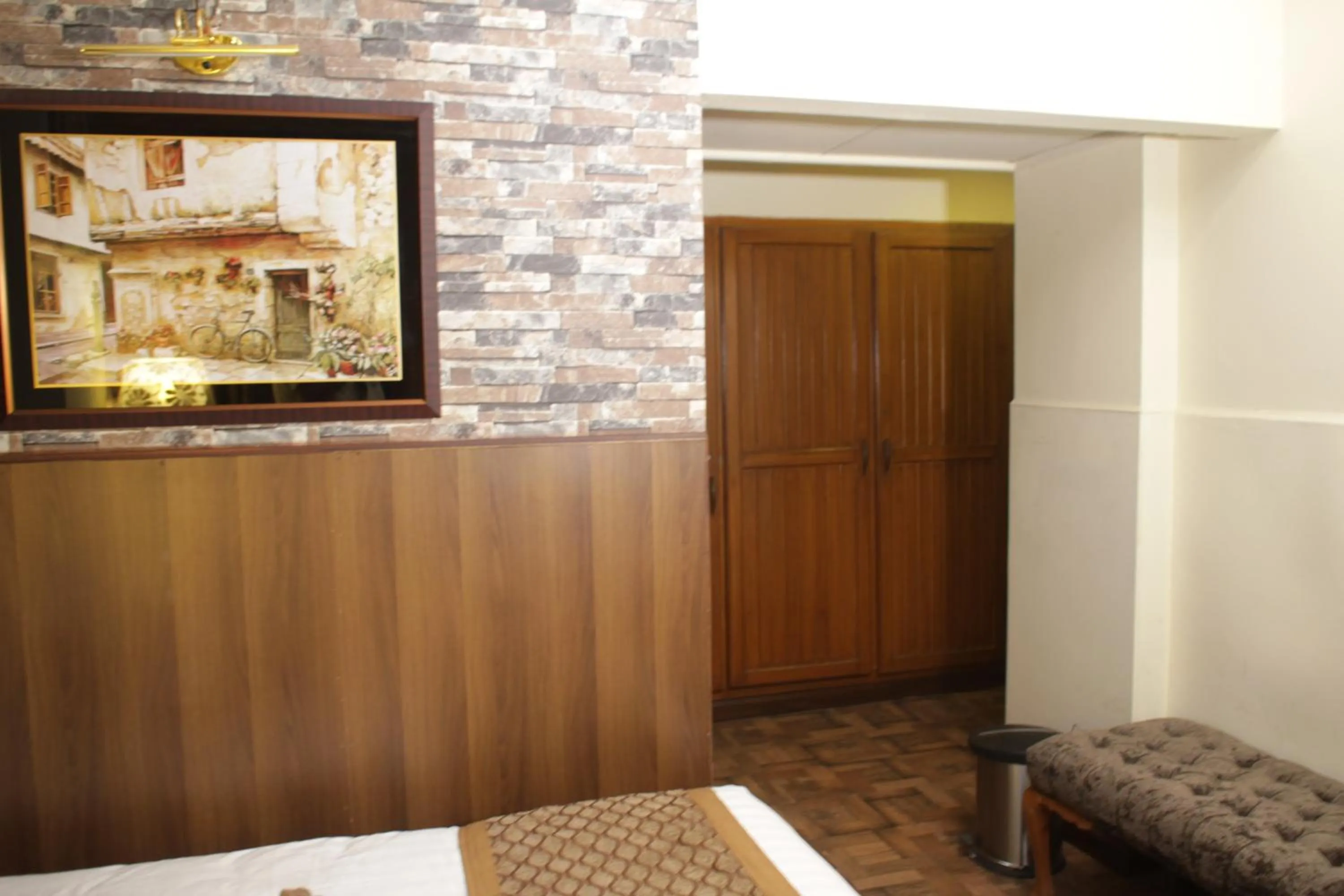 Decorative detail in Hilton Suites Lahore