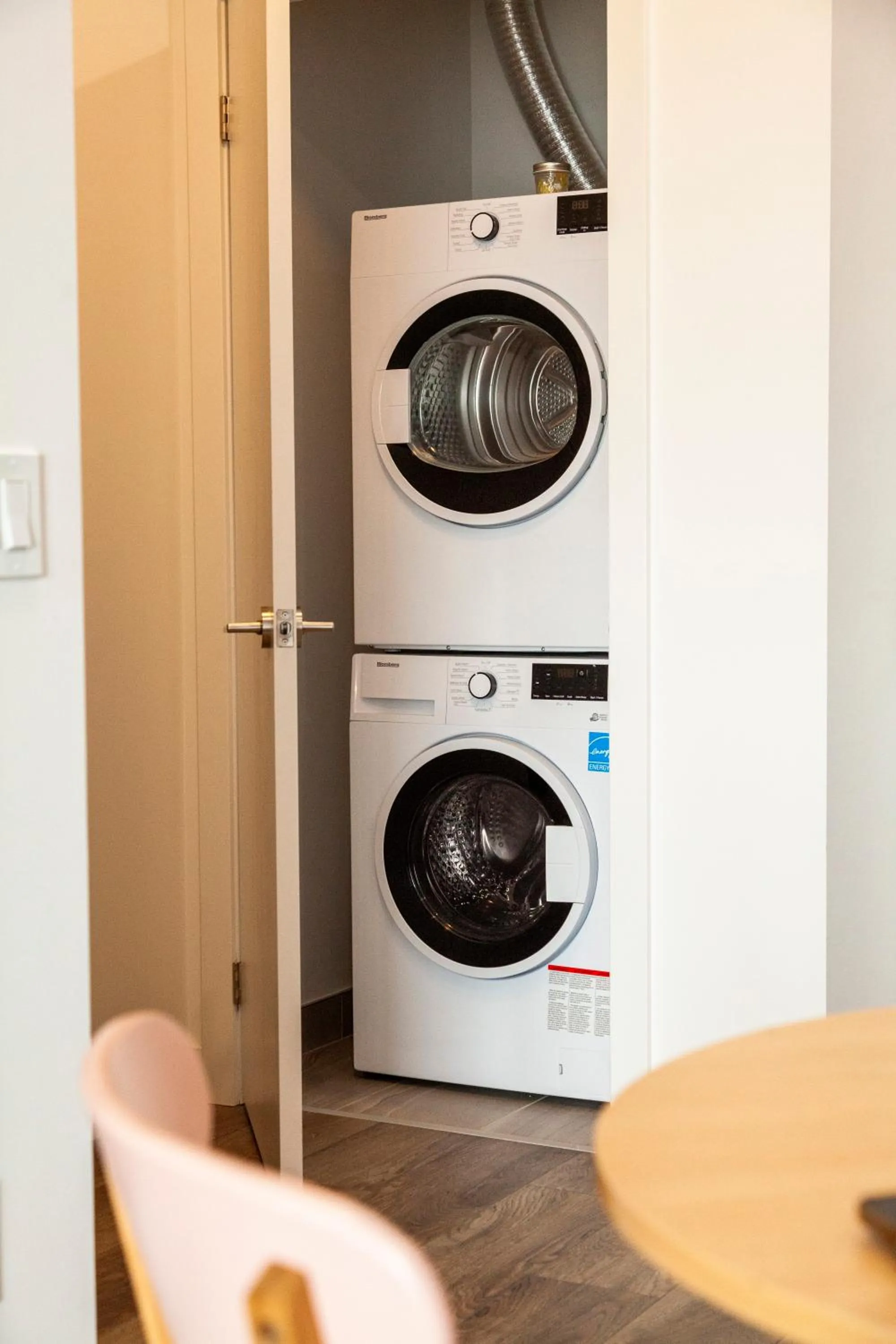 washing machine in The Laundry Rooms Station Park Kitchener