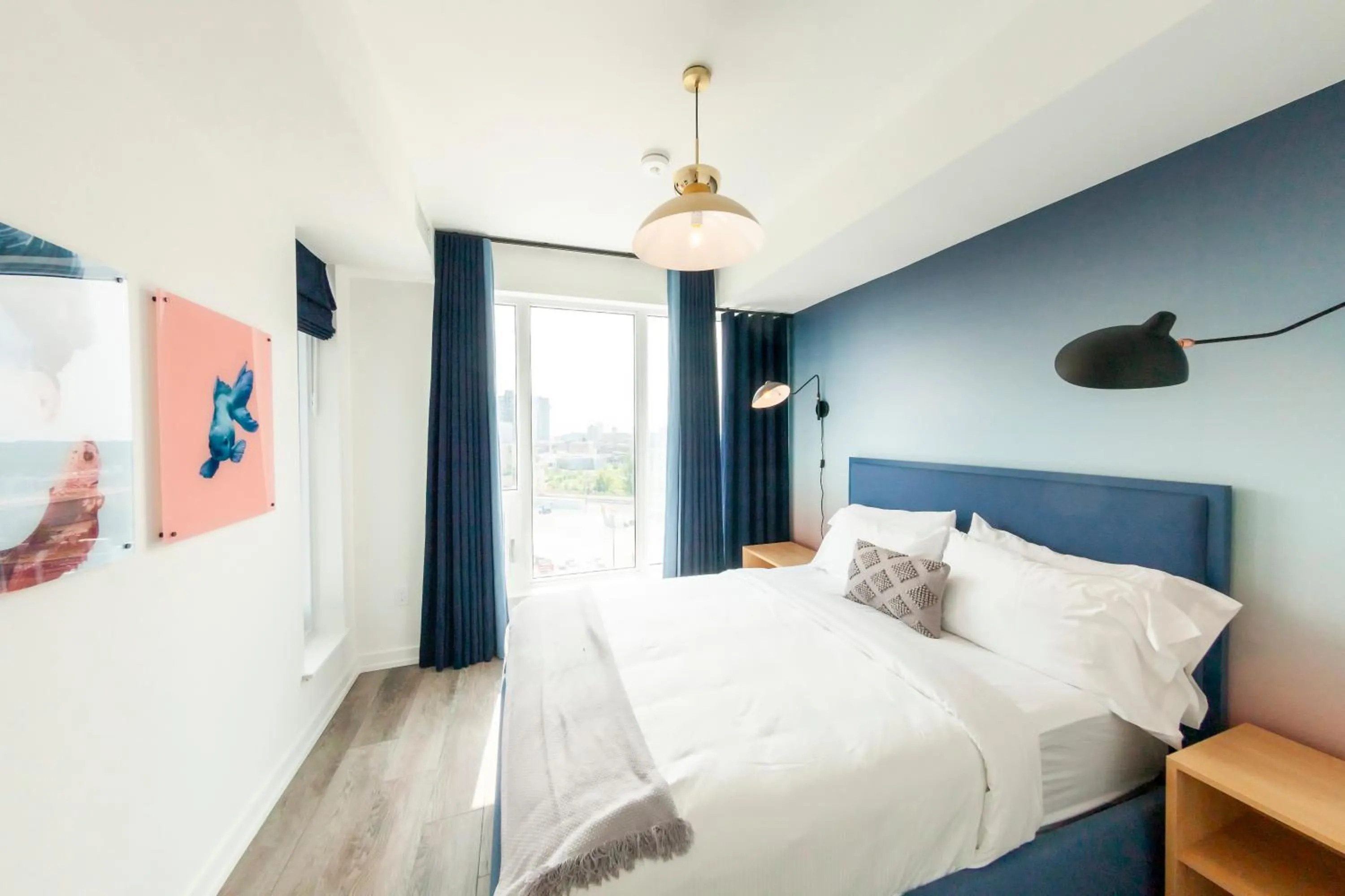 Bedroom, Bed in The Laundry Rooms Station Park Kitchener