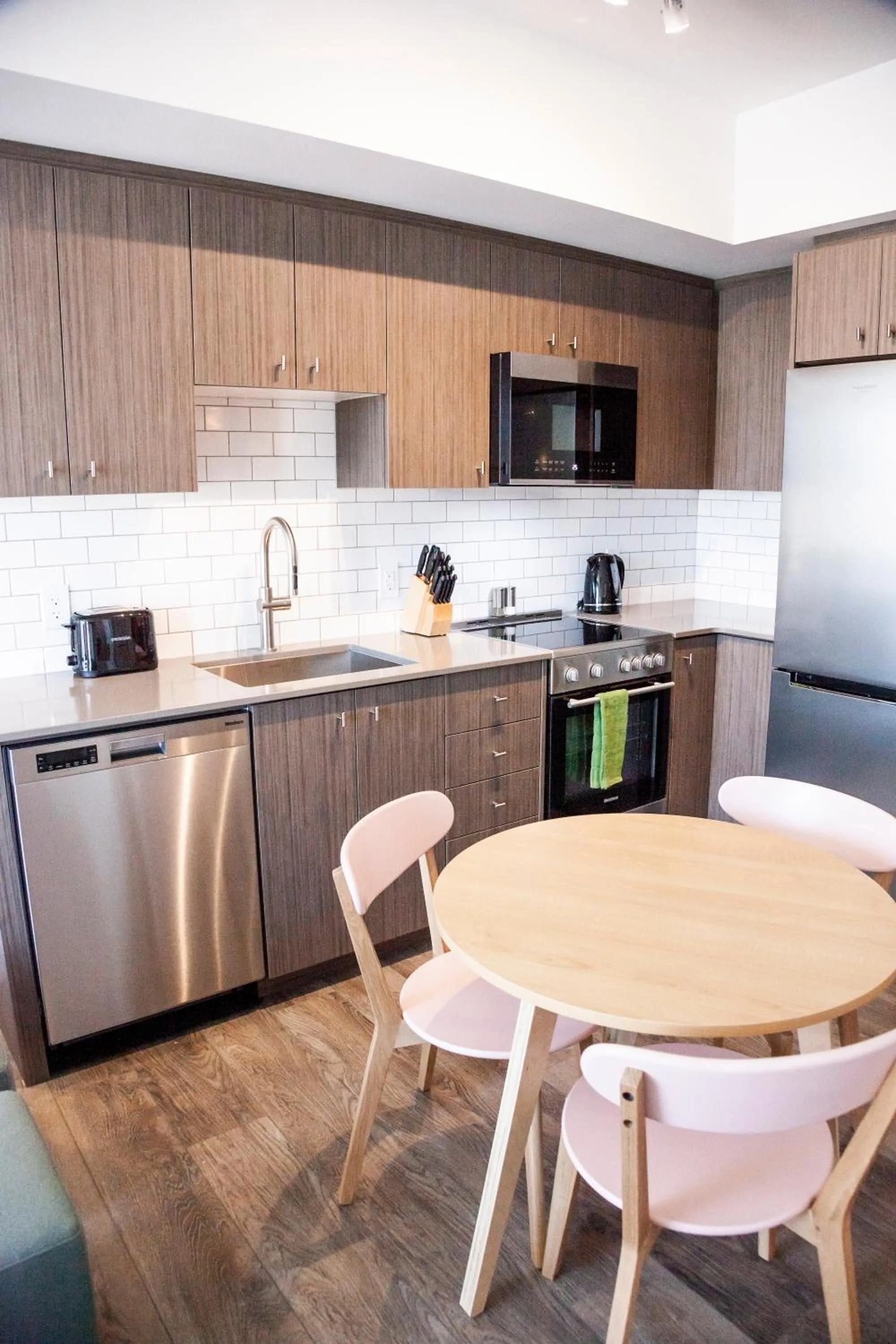 Coffee/tea facilities in The Laundry Rooms Station Park Kitchener