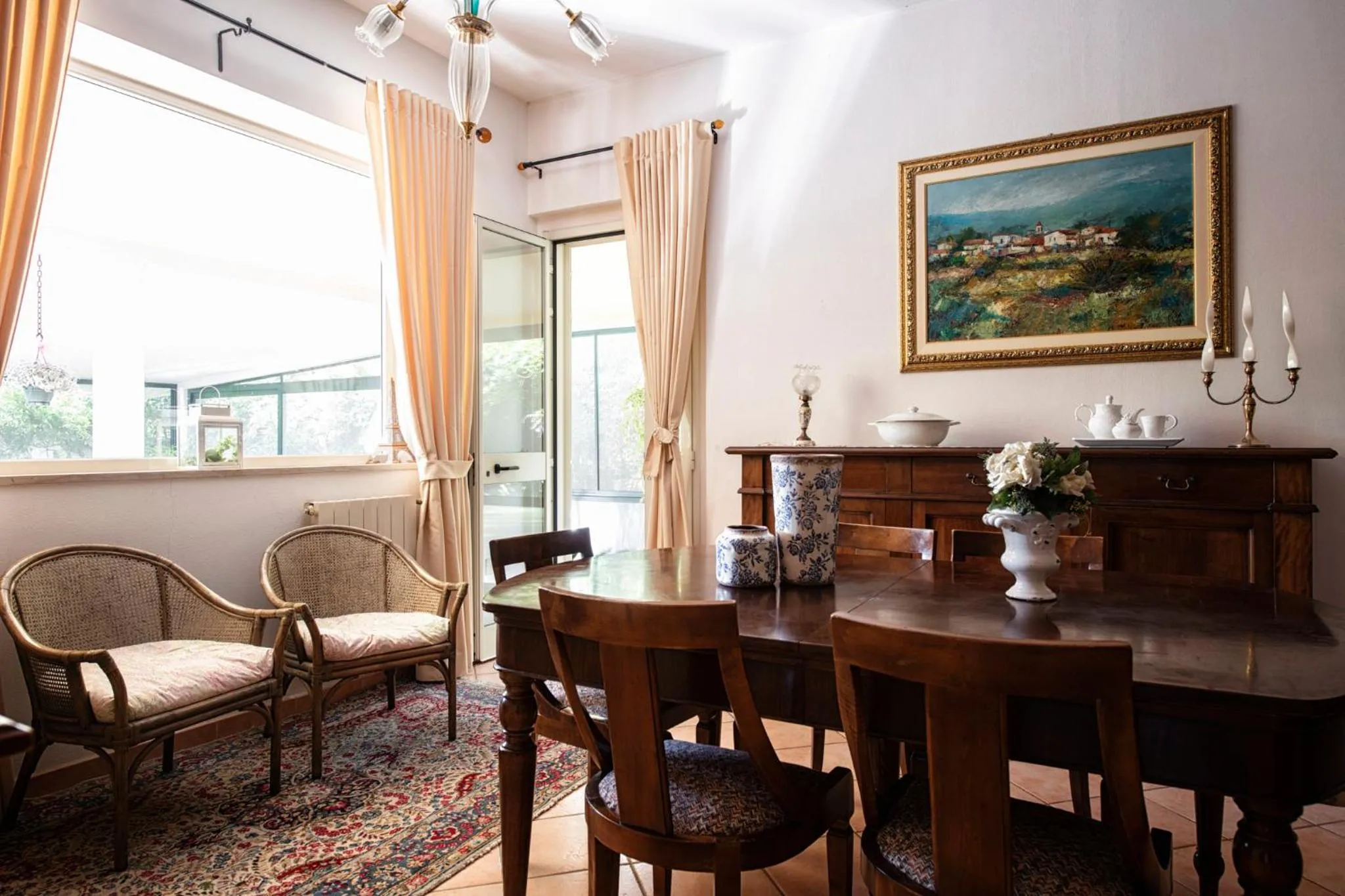 Communal lounge/ TV room in B&B Da Marcella