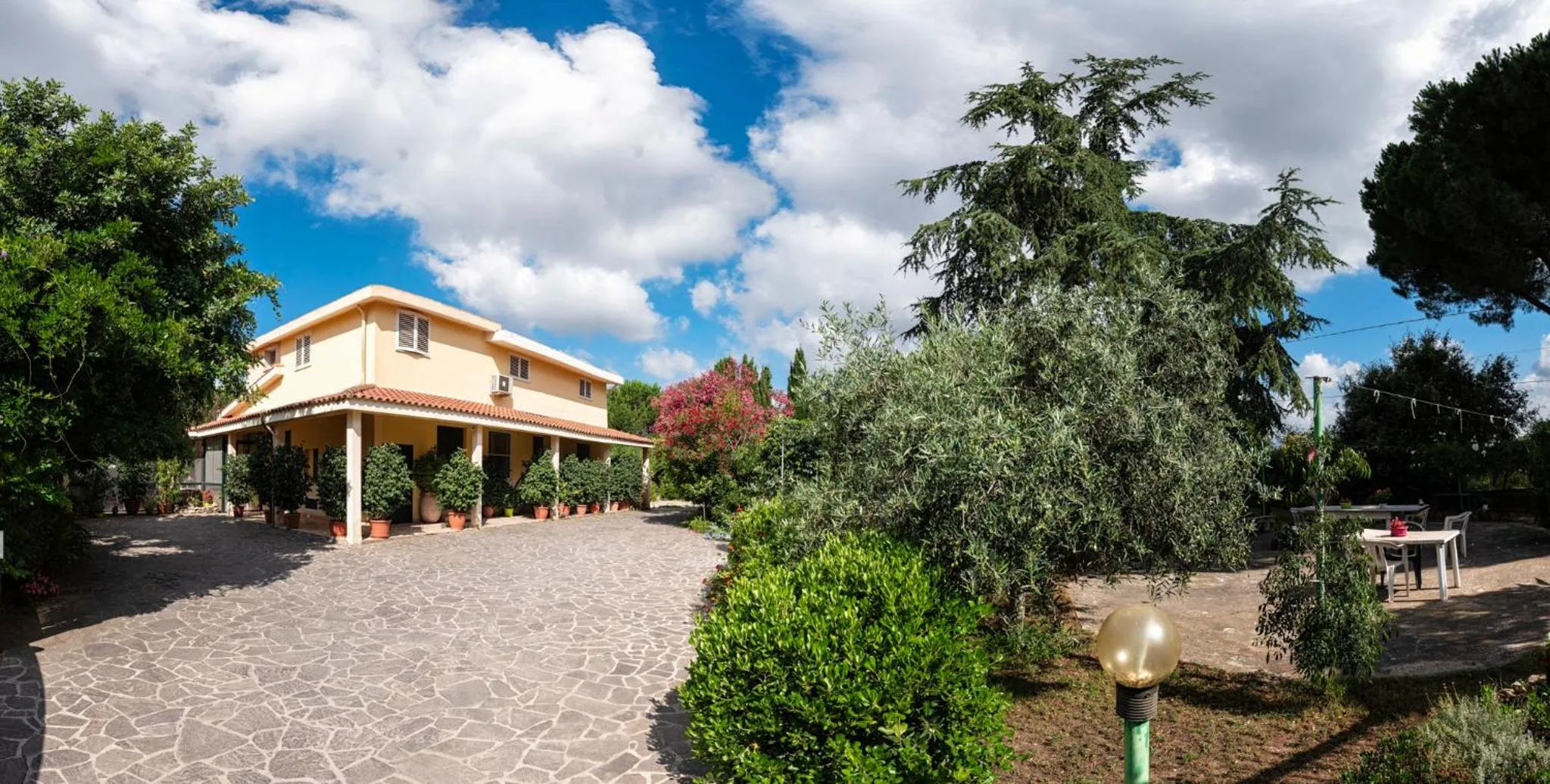 Garden view in B&B Da Marcella