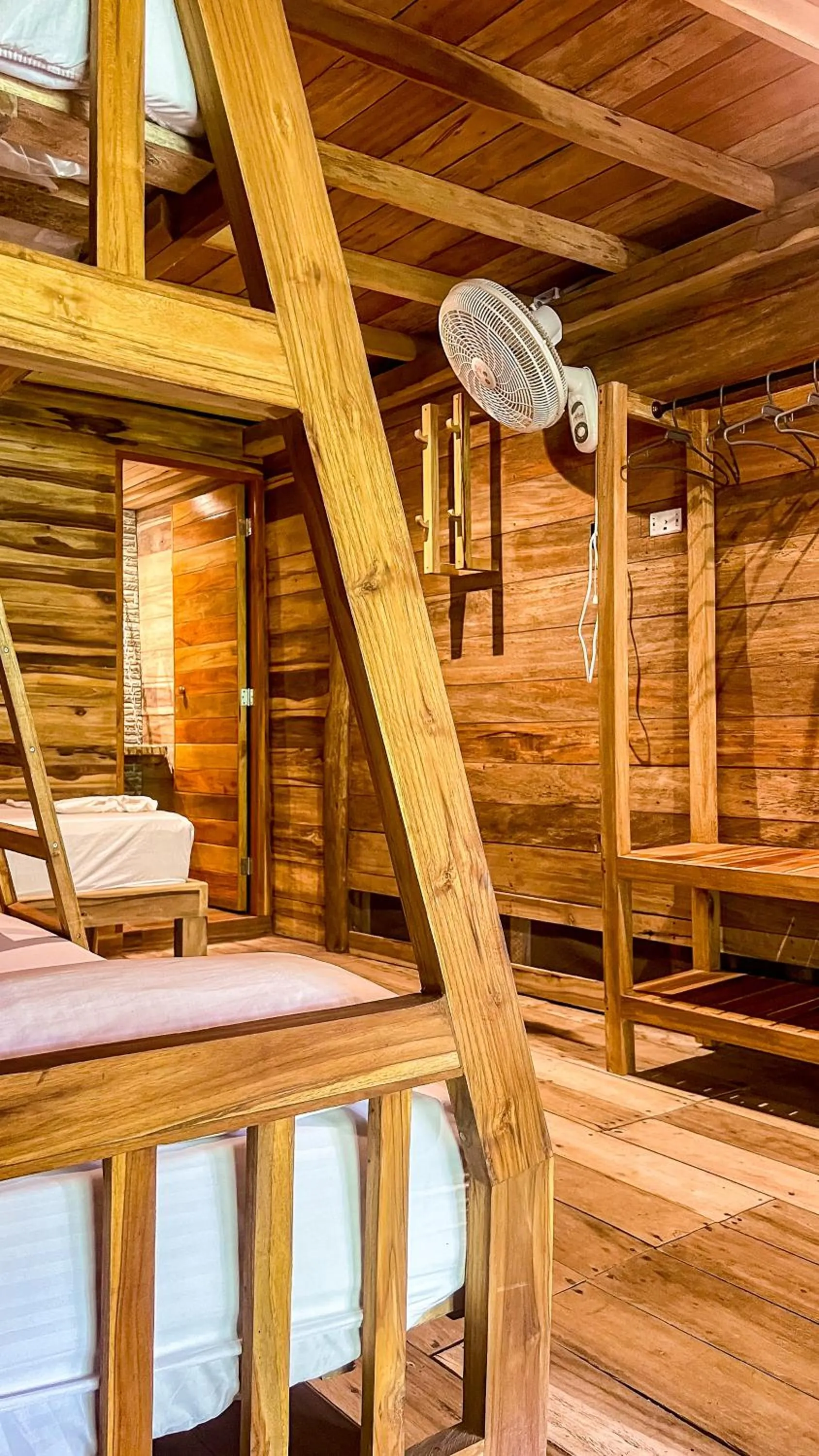 Bed in Hostal MOCAMBO BEACH