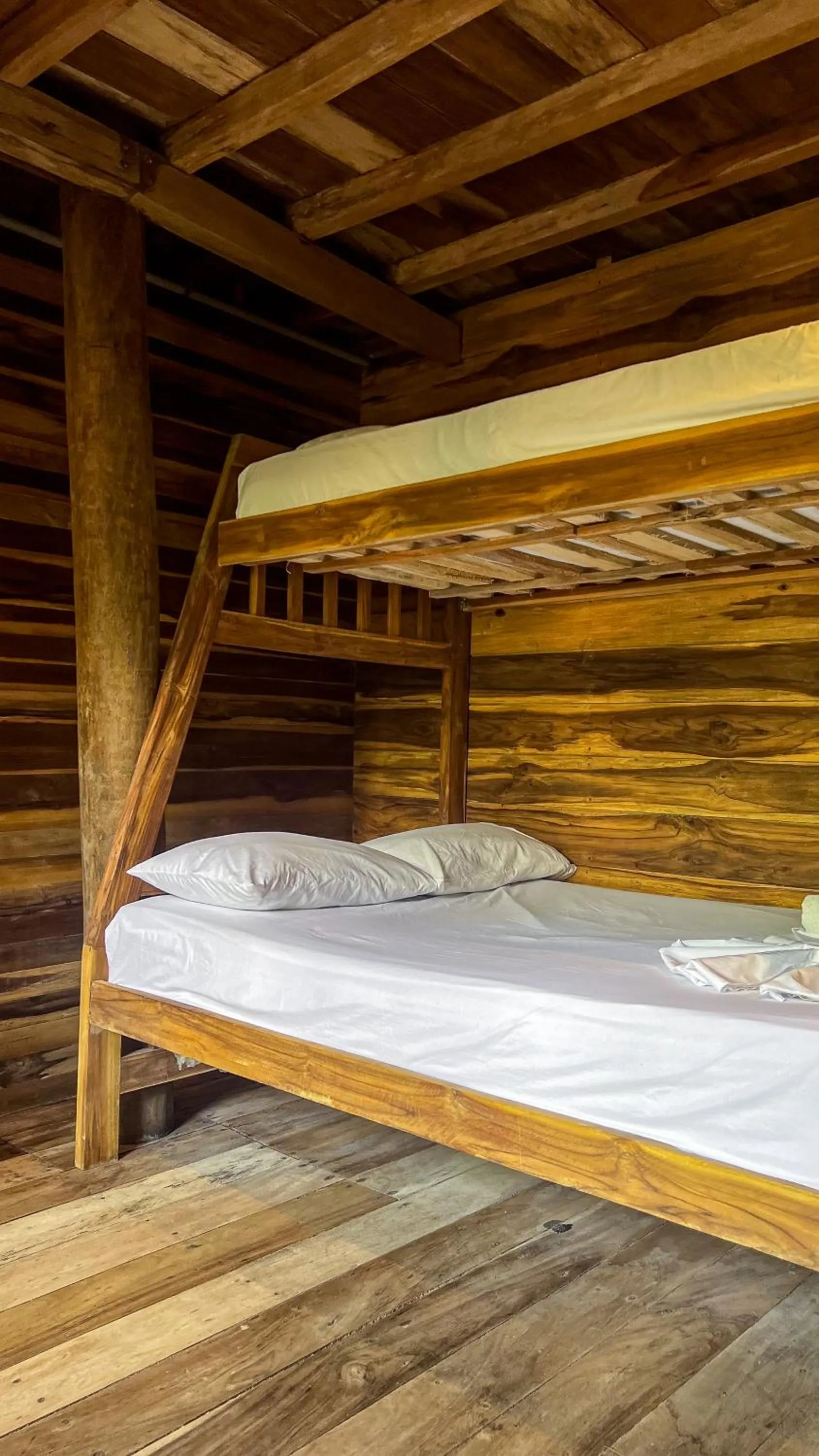 Bed in Hostal MOCAMBO BEACH