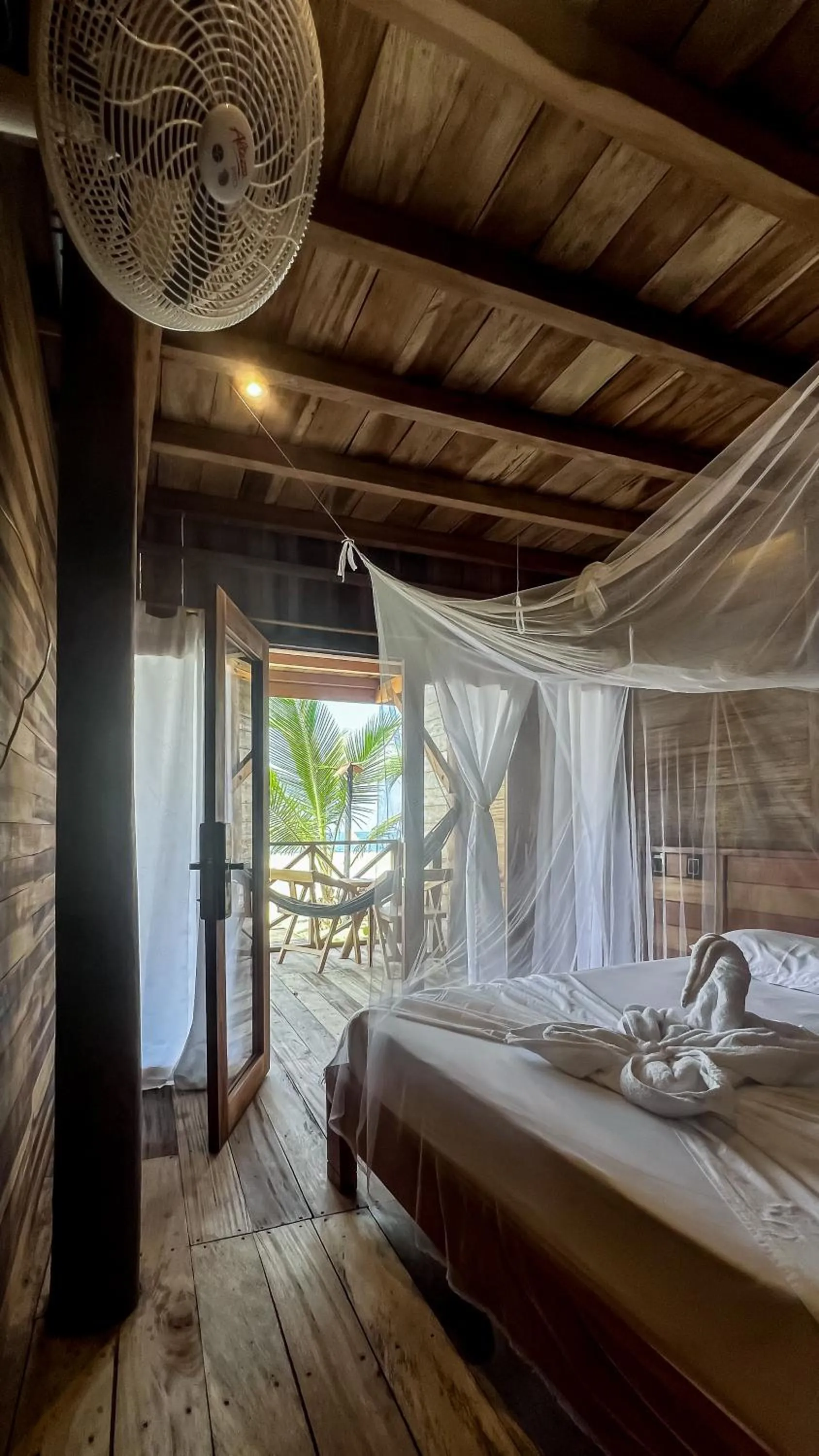 Bed in Hostal MOCAMBO BEACH