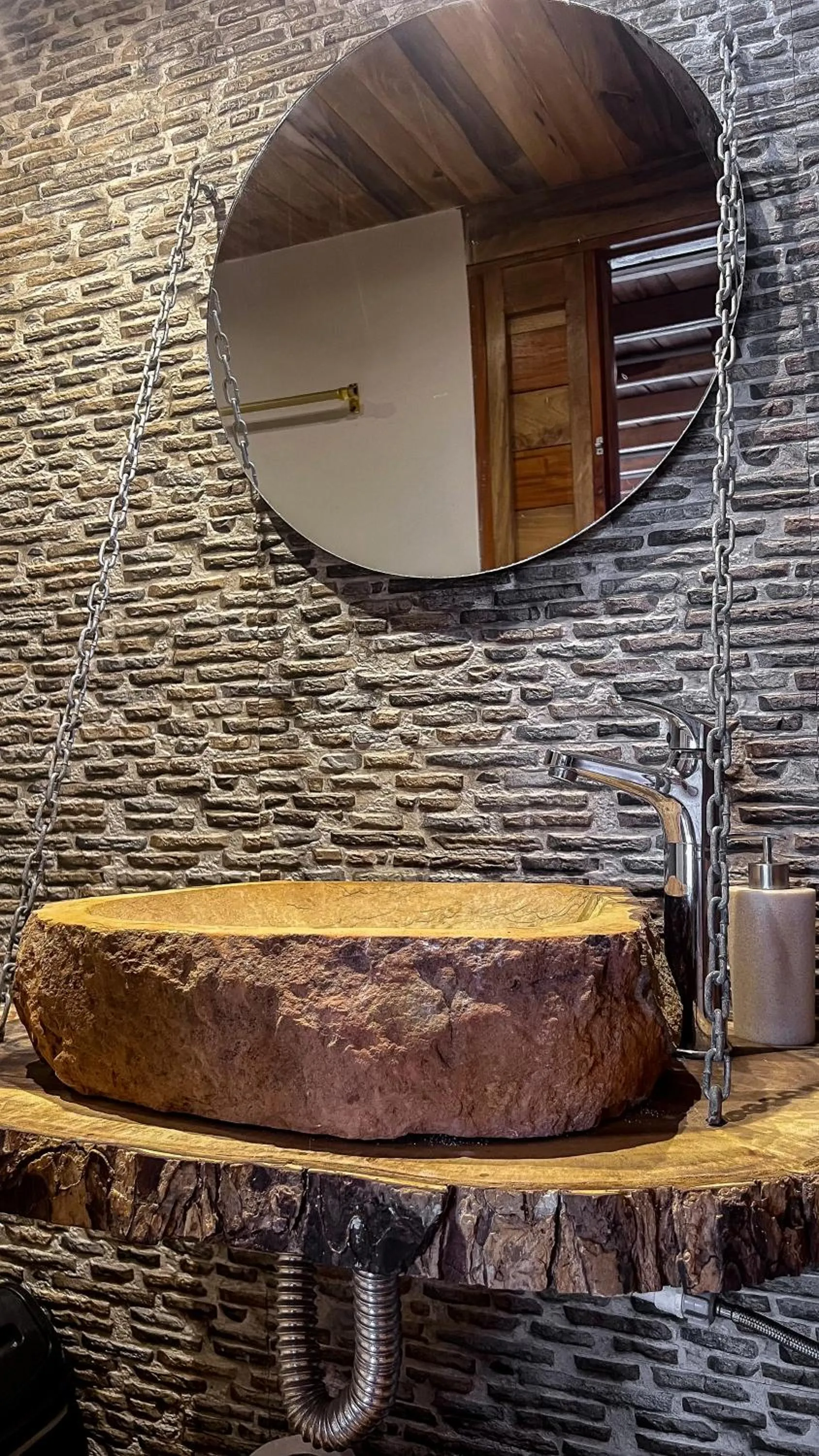 Bathroom in Hostal MOCAMBO BEACH
