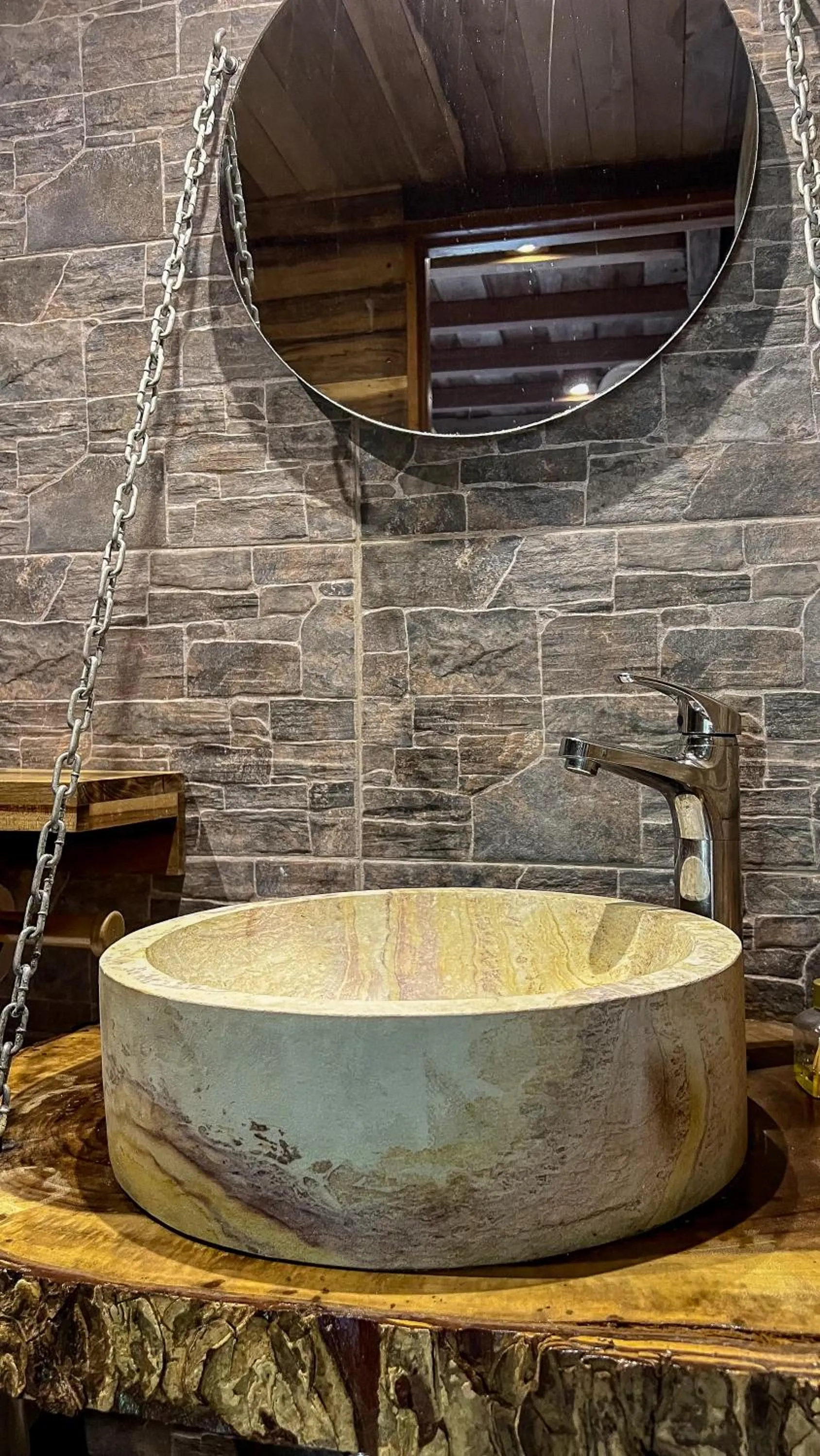Bathroom in Hostal MOCAMBO BEACH