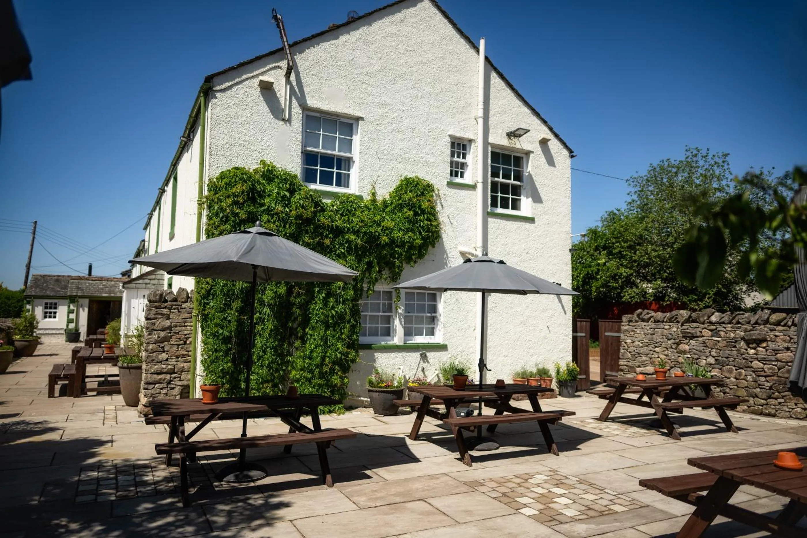 Property building in George and Dragon Clifton