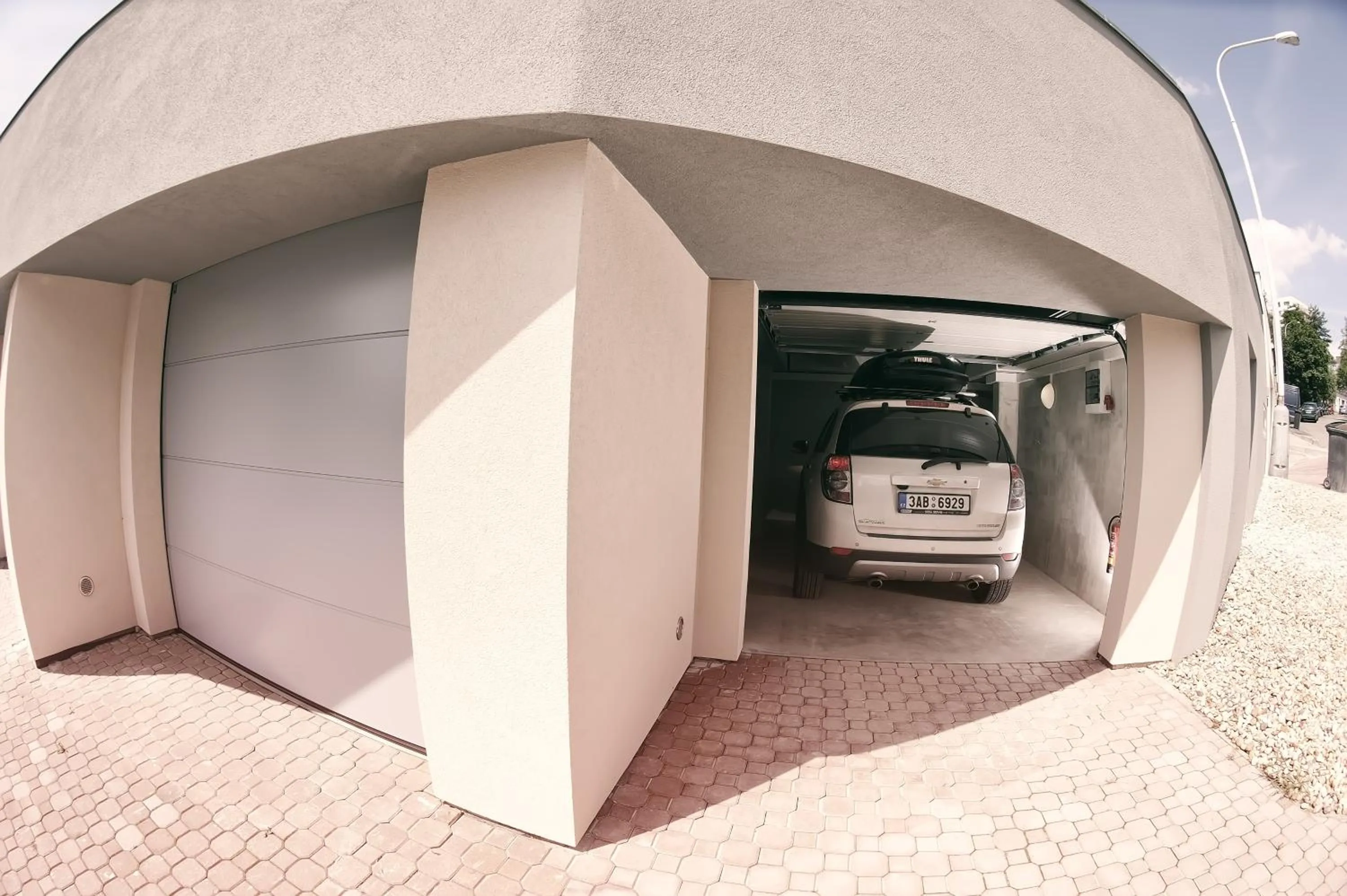 Facade/entrance in Villa na Vinici