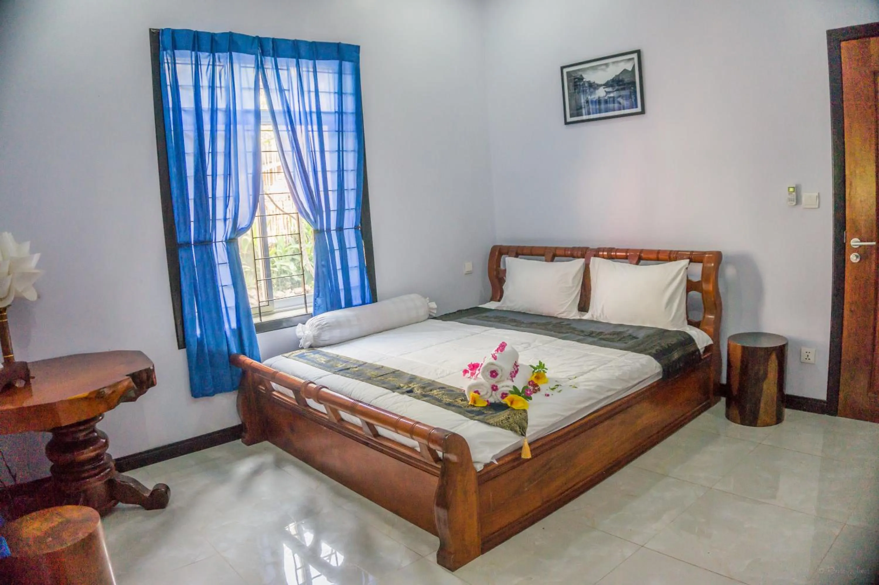 Bedroom, Bed in Sophat Villa