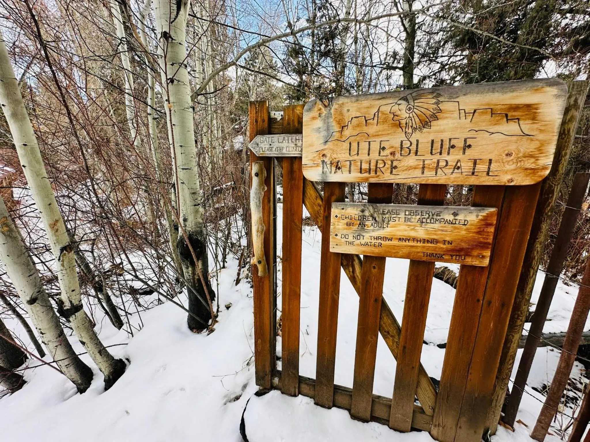 Ute Bluff Lodge, Cabins and RV park