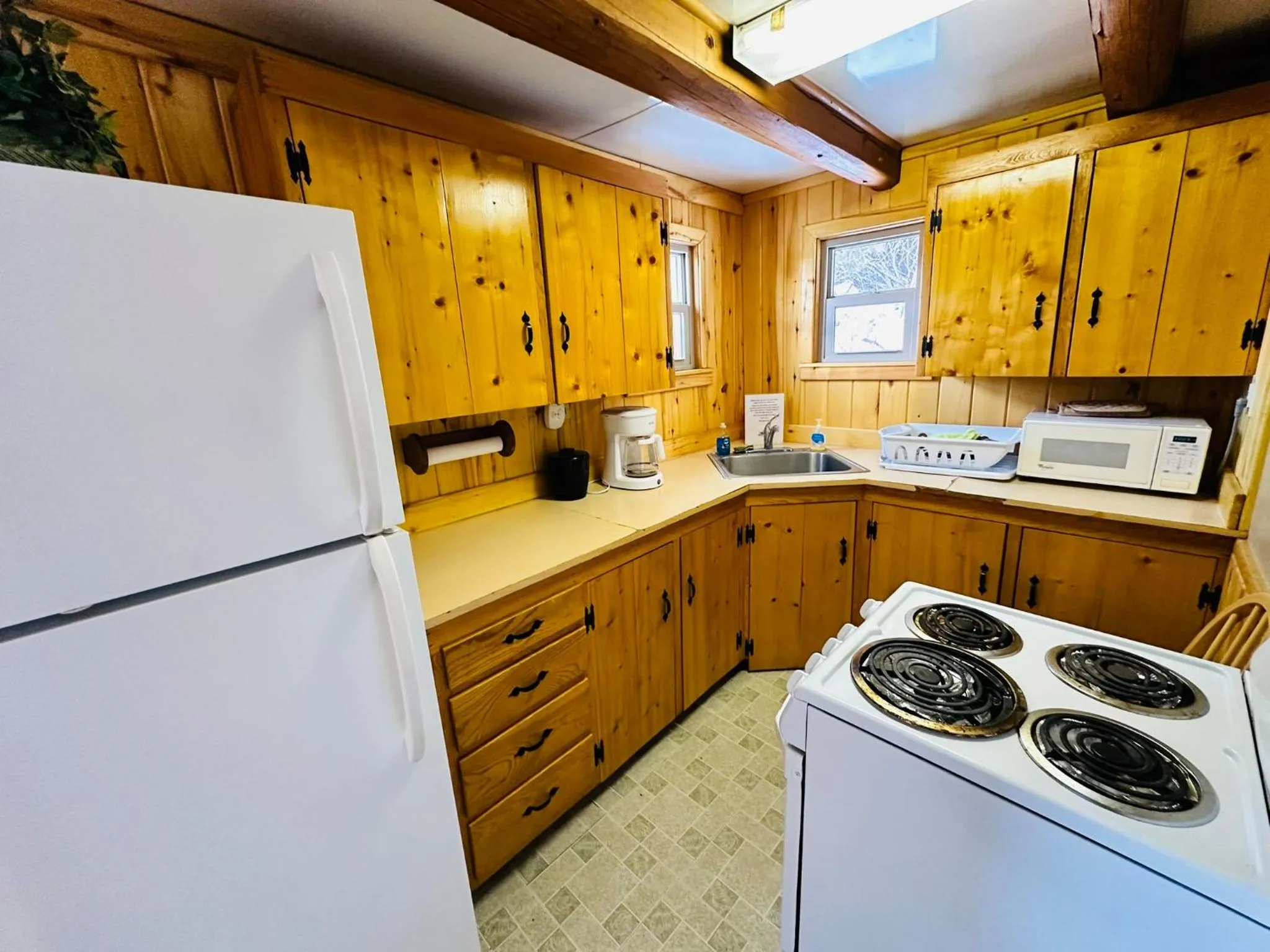 Ute Bluff Lodge, Cabins and RV park