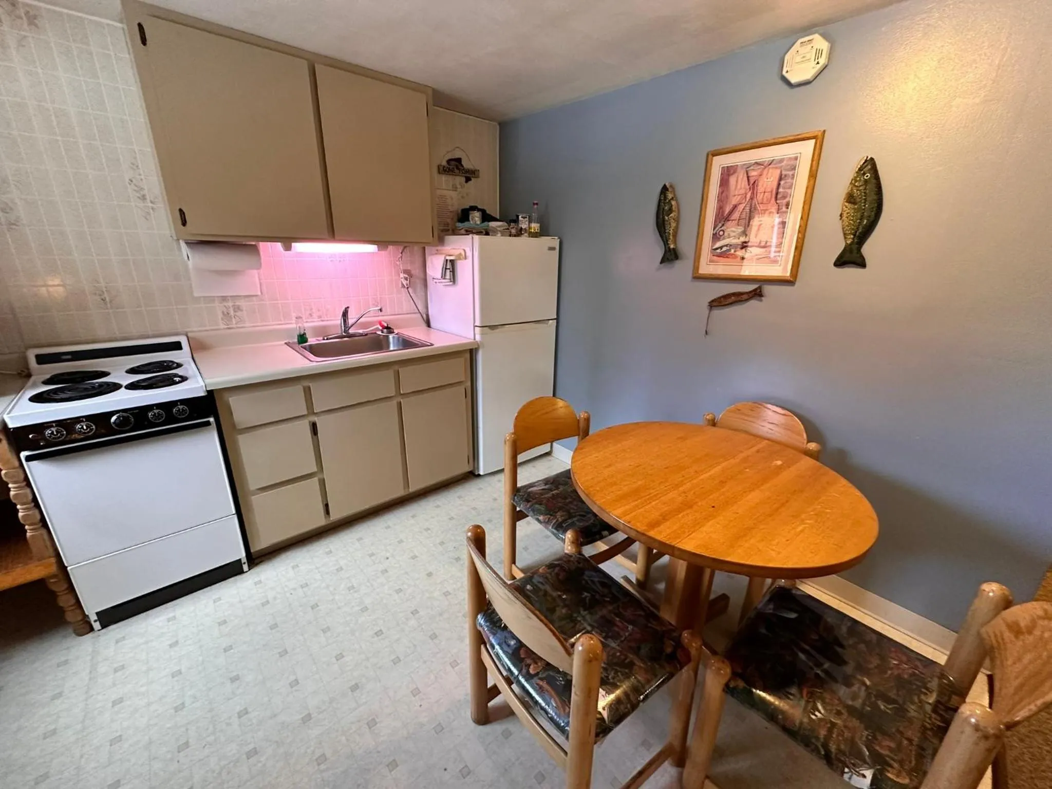 Ute Bluff Lodge, Cabins and RV park