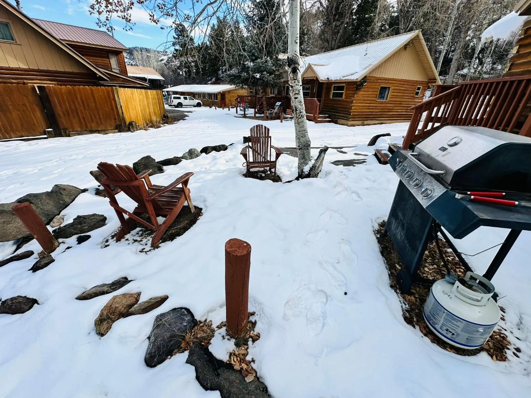 Ute Bluff Lodge, Cabins and RV park