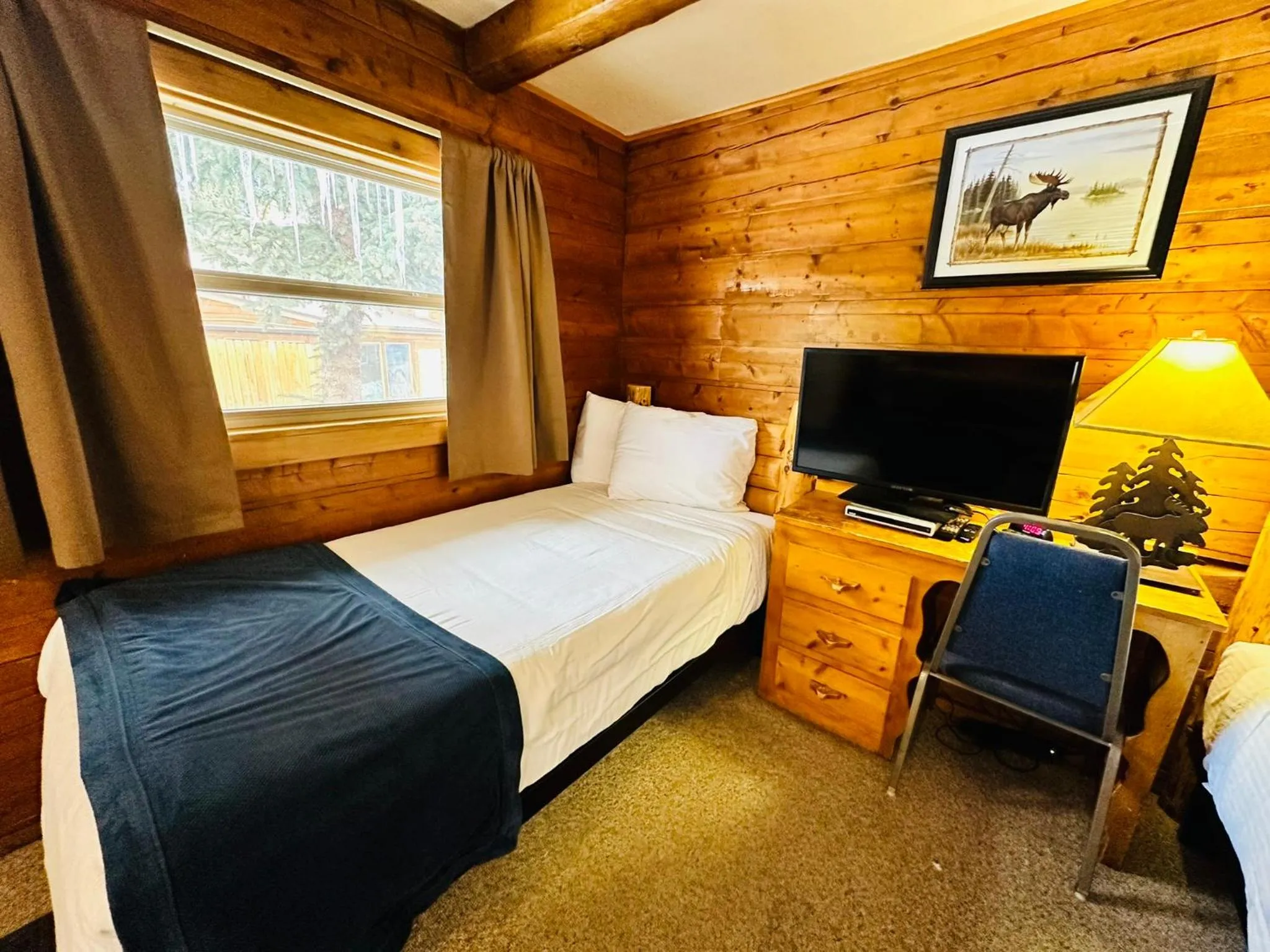 Ute Bluff Lodge, Cabins and RV park