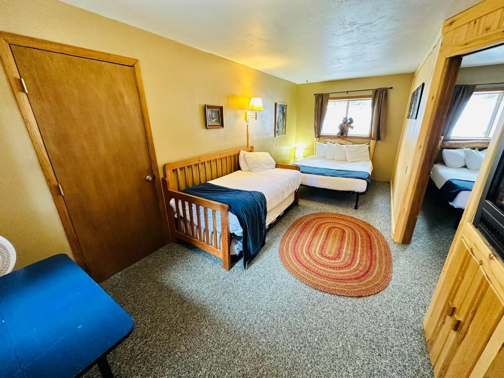 Ute Bluff Lodge, Cabins and RV park