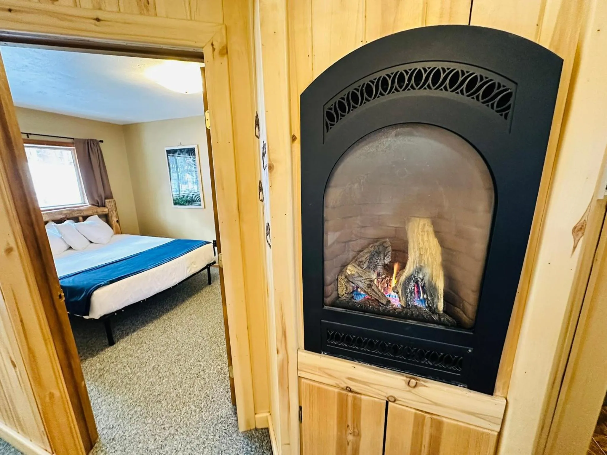 Ute Bluff Lodge, Cabins and RV park