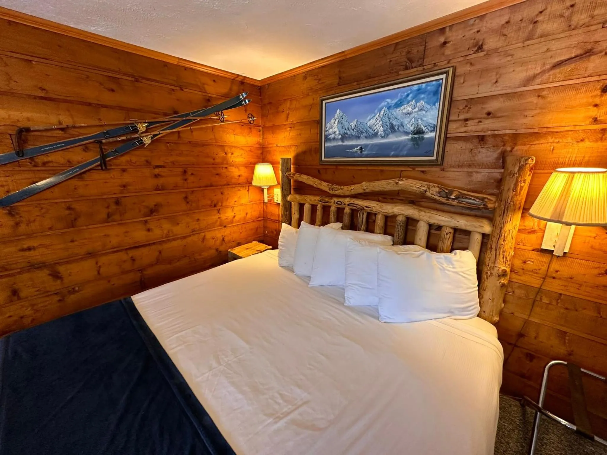 Ute Bluff Lodge, Cabins and RV park