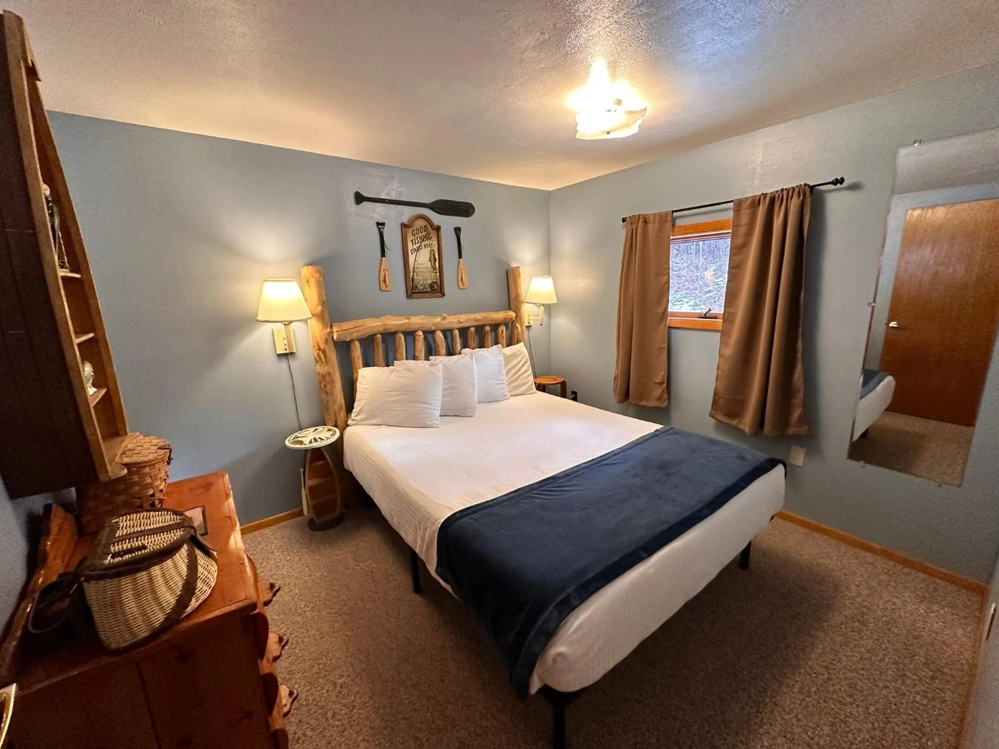 Ute Bluff Lodge, Cabins and RV park