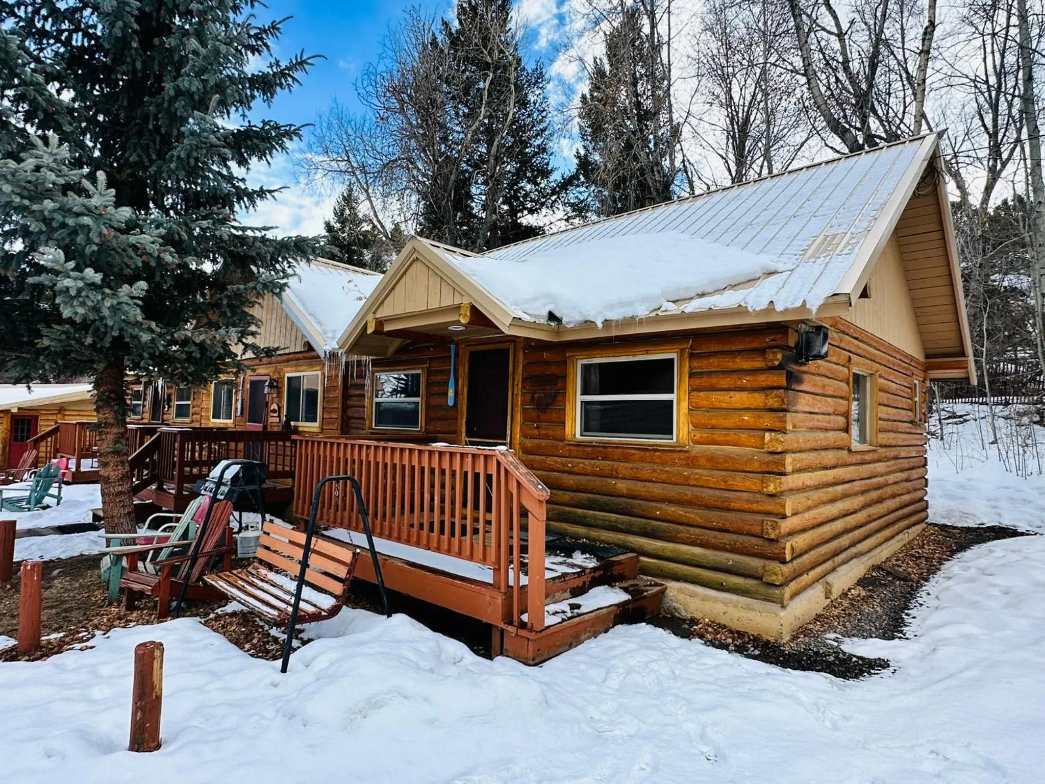 Ute Bluff Lodge, Cabins and RV park