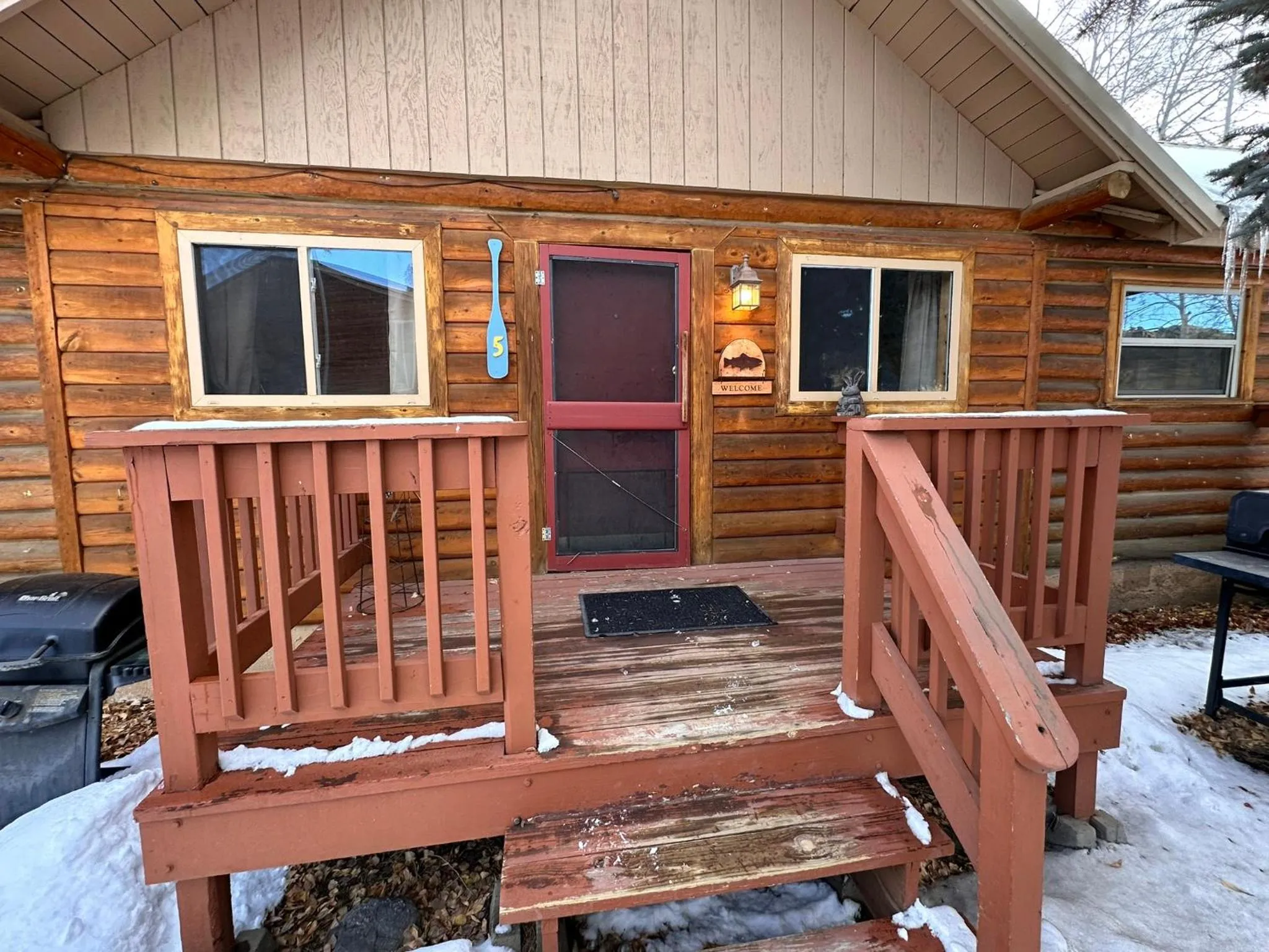 Ute Bluff Lodge, Cabins and RV park