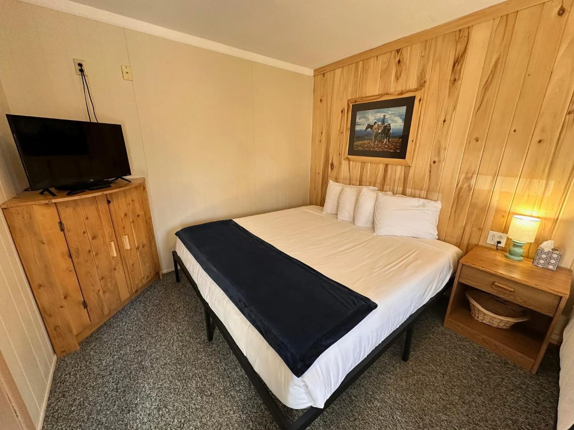 Ute Bluff Lodge, Cabins and RV park