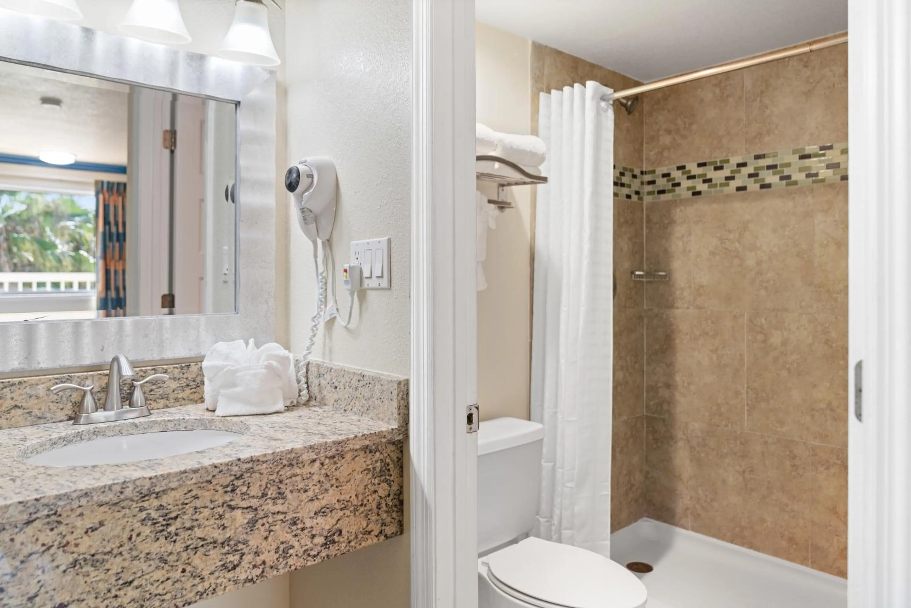 Bathroom in Orlando International Drive North Hotel