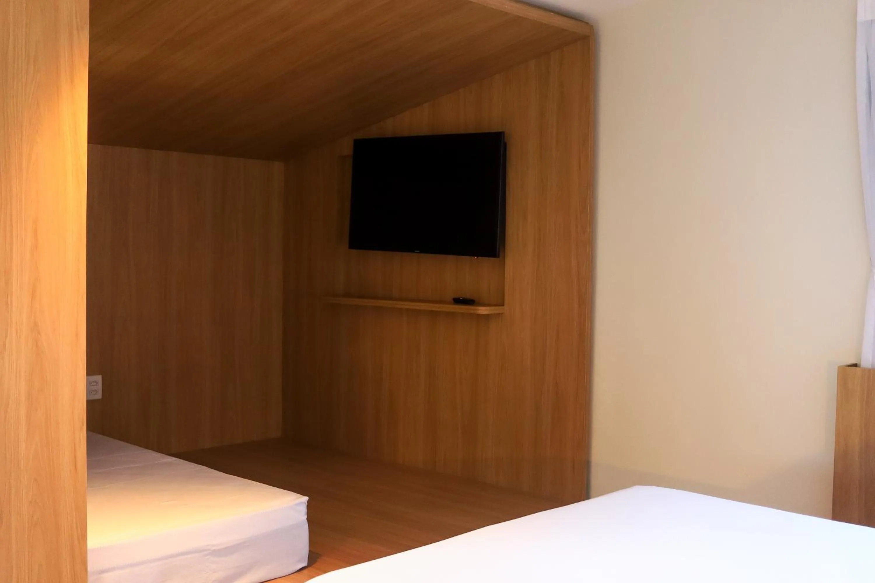 Photo of the whole room, Bed in Liiv Hub - Natal PontaNegra