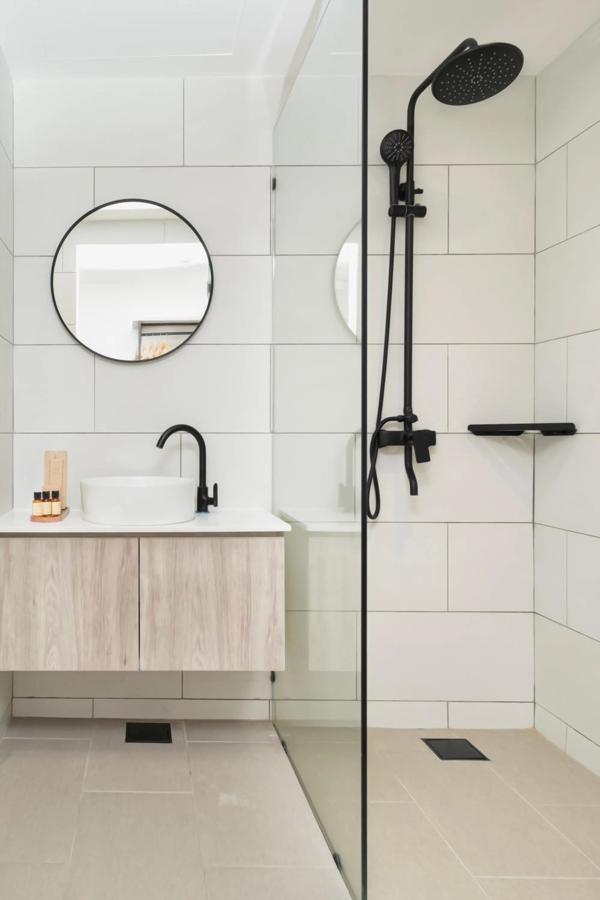 Bathroom in Theatre Hotel