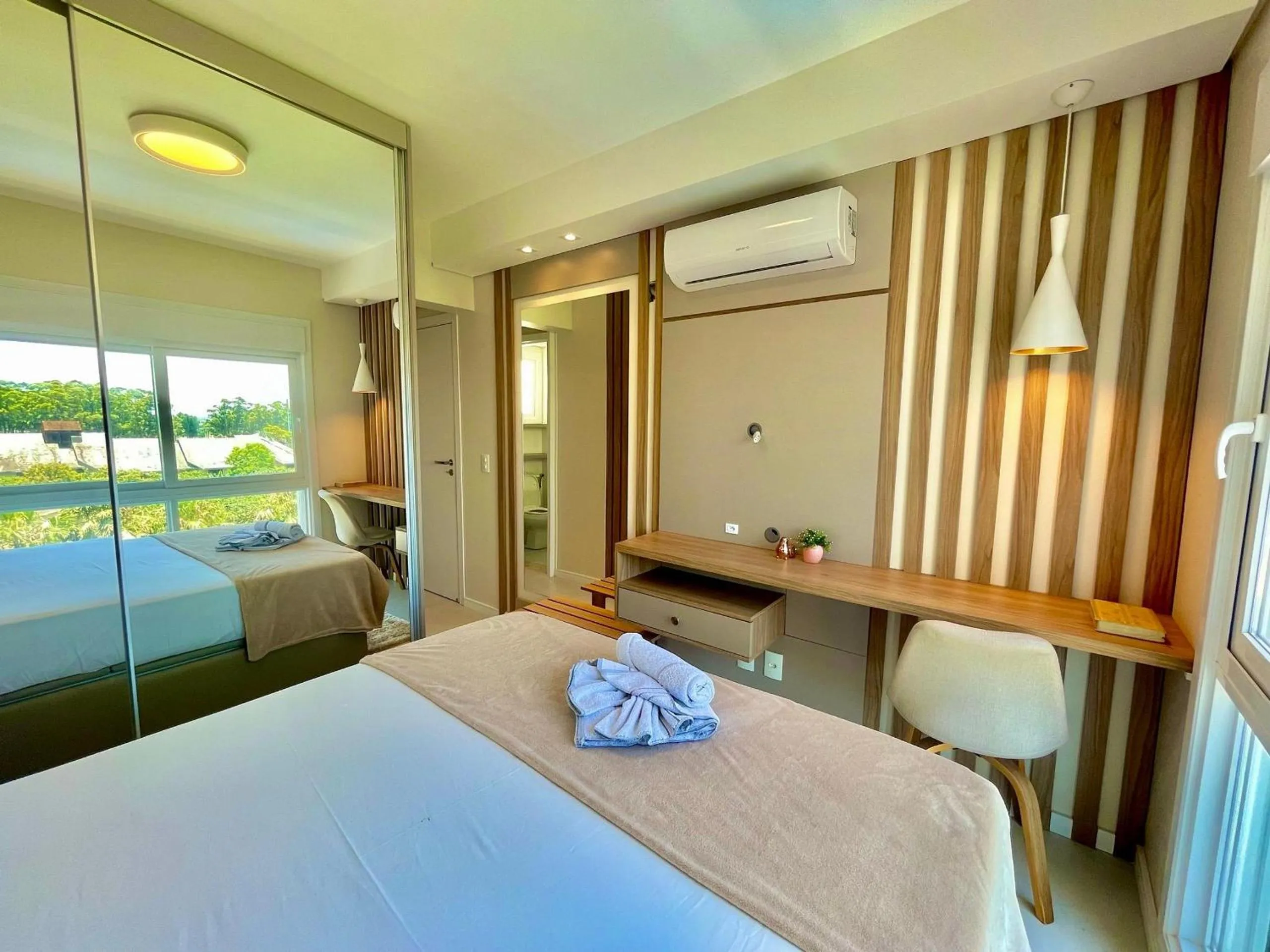 Bedroom, Bed in Atlântida Green Square - 408B