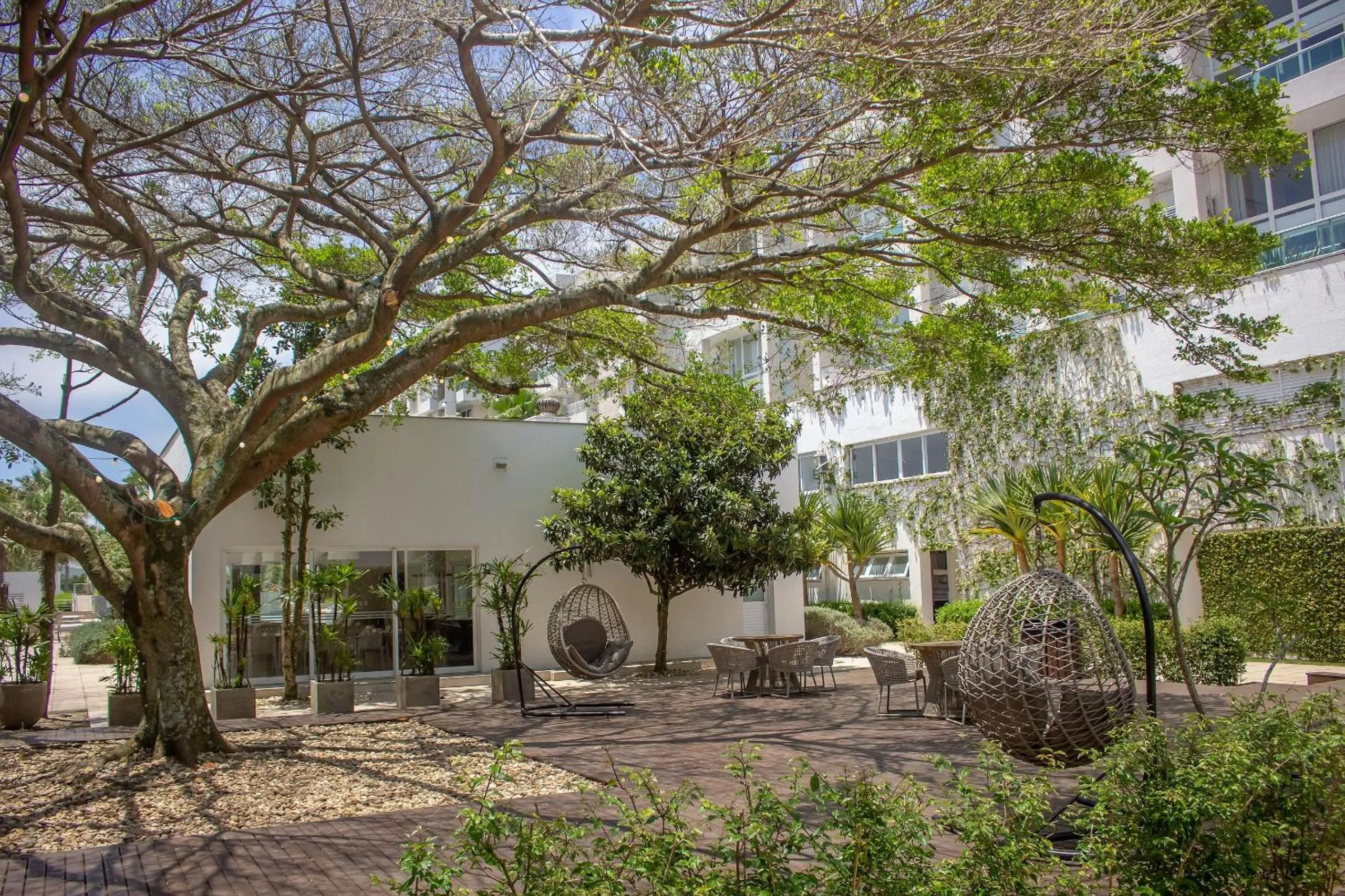 Area and facilities in Atlântida Green Square - 408B