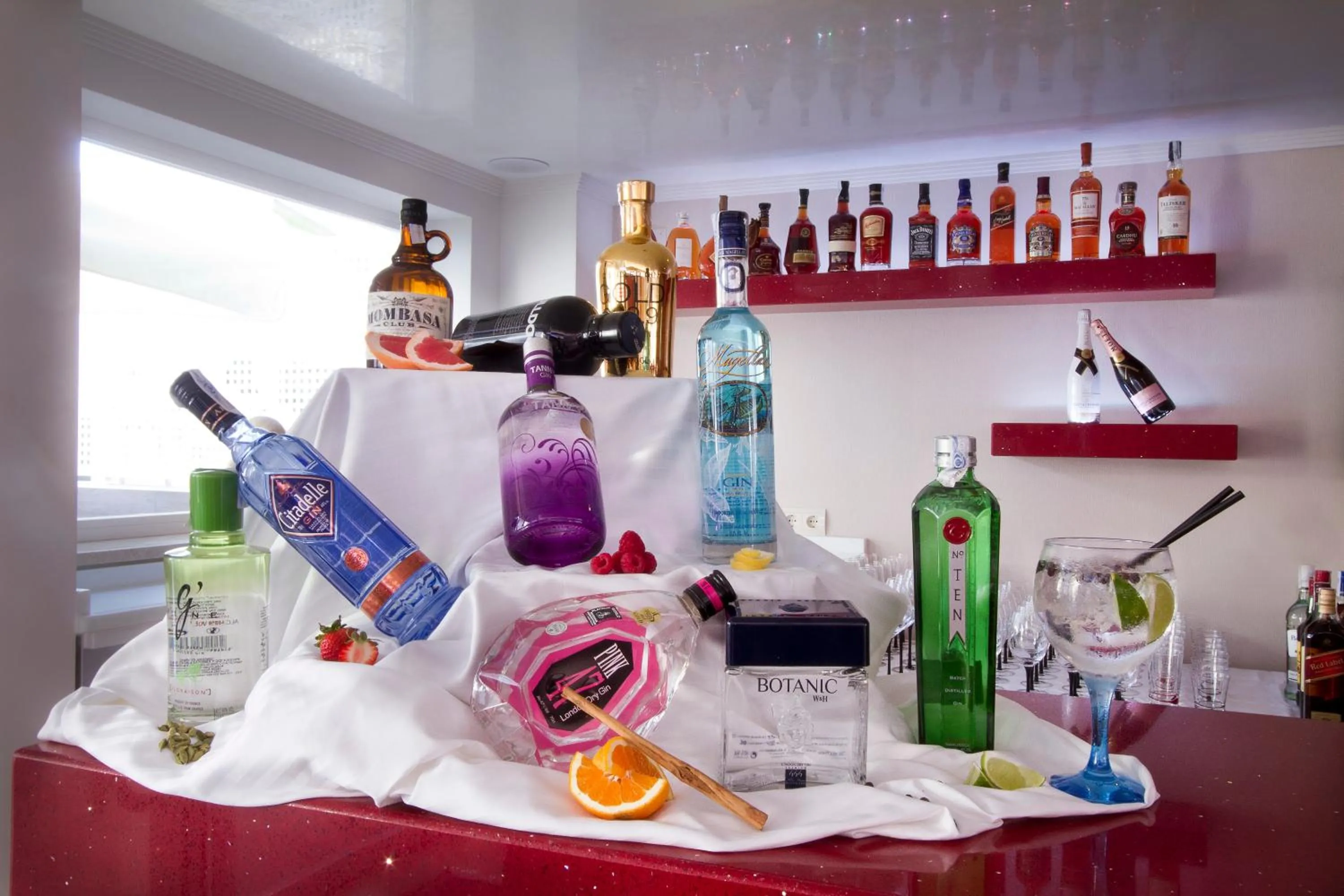 Lounge or bar in Moon Dreams Torremolinos - Adults Recommended