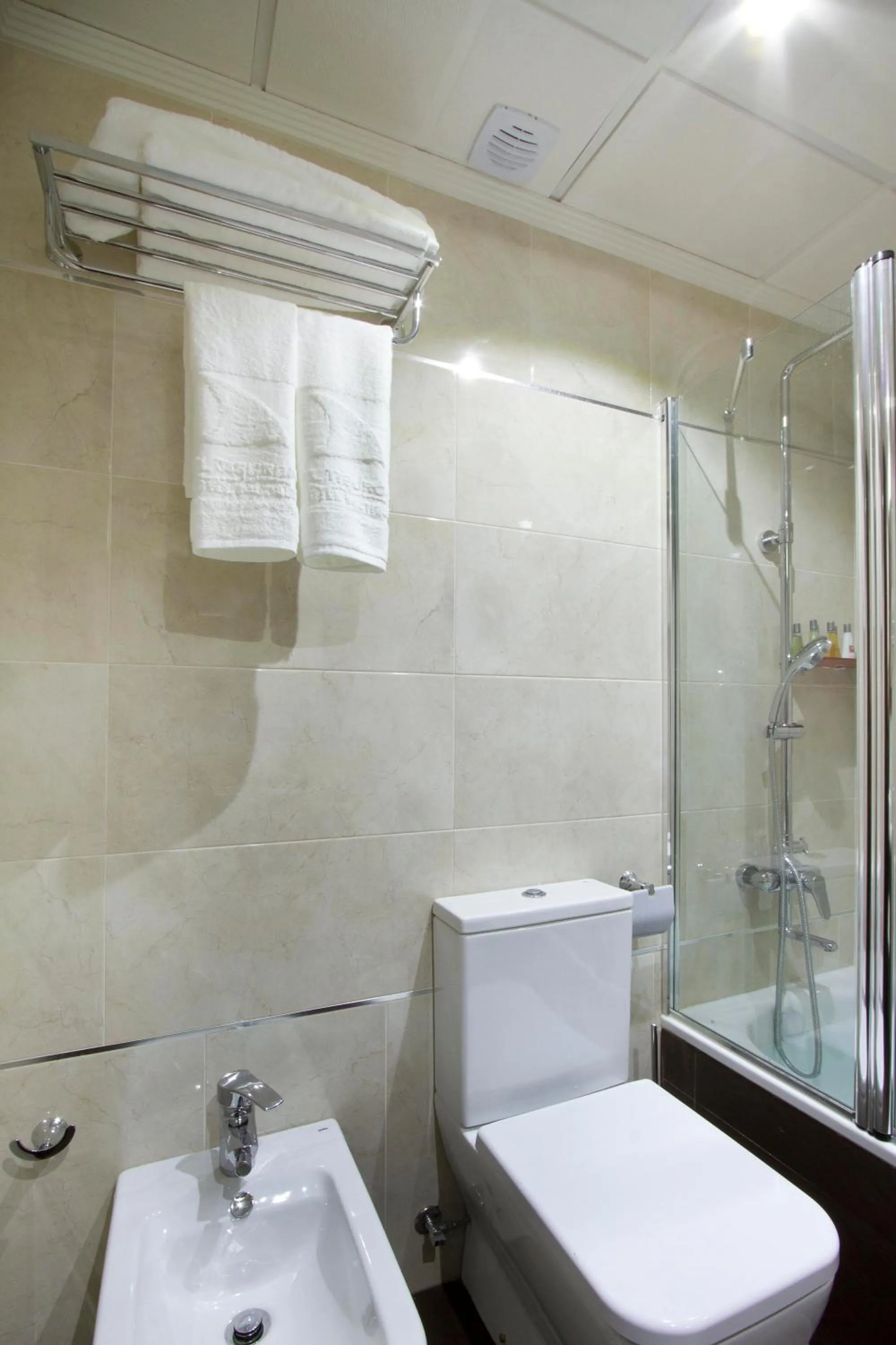 Bathroom in BLUESEA Alborán Adults Only- Ex Hotel MD Torremolinos