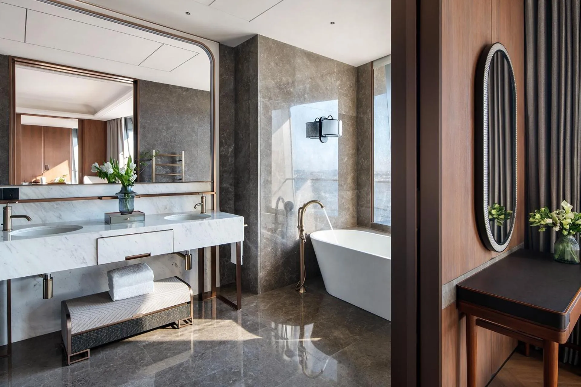 Bathroom in Four Seasons Hotel Dalian