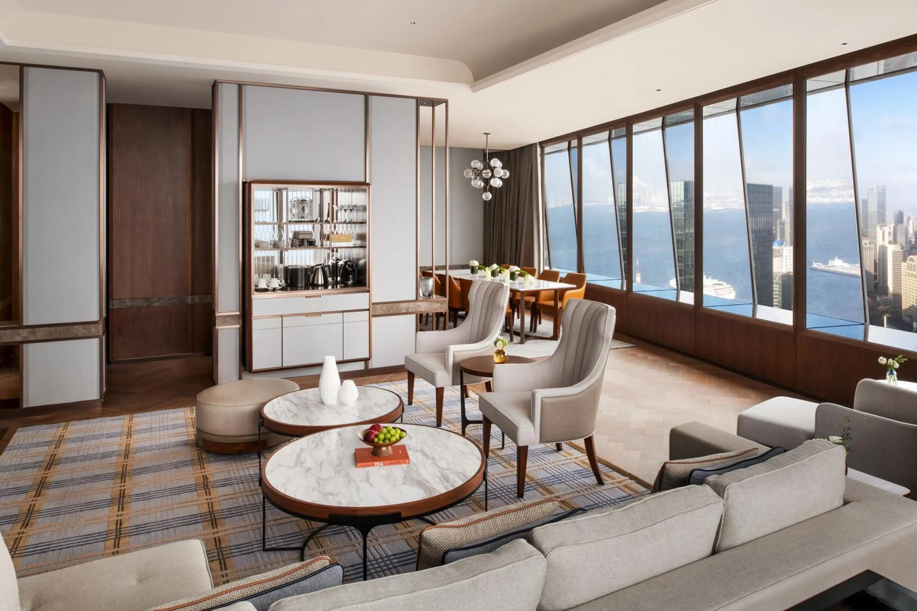 Living room in Four Seasons Hotel Dalian