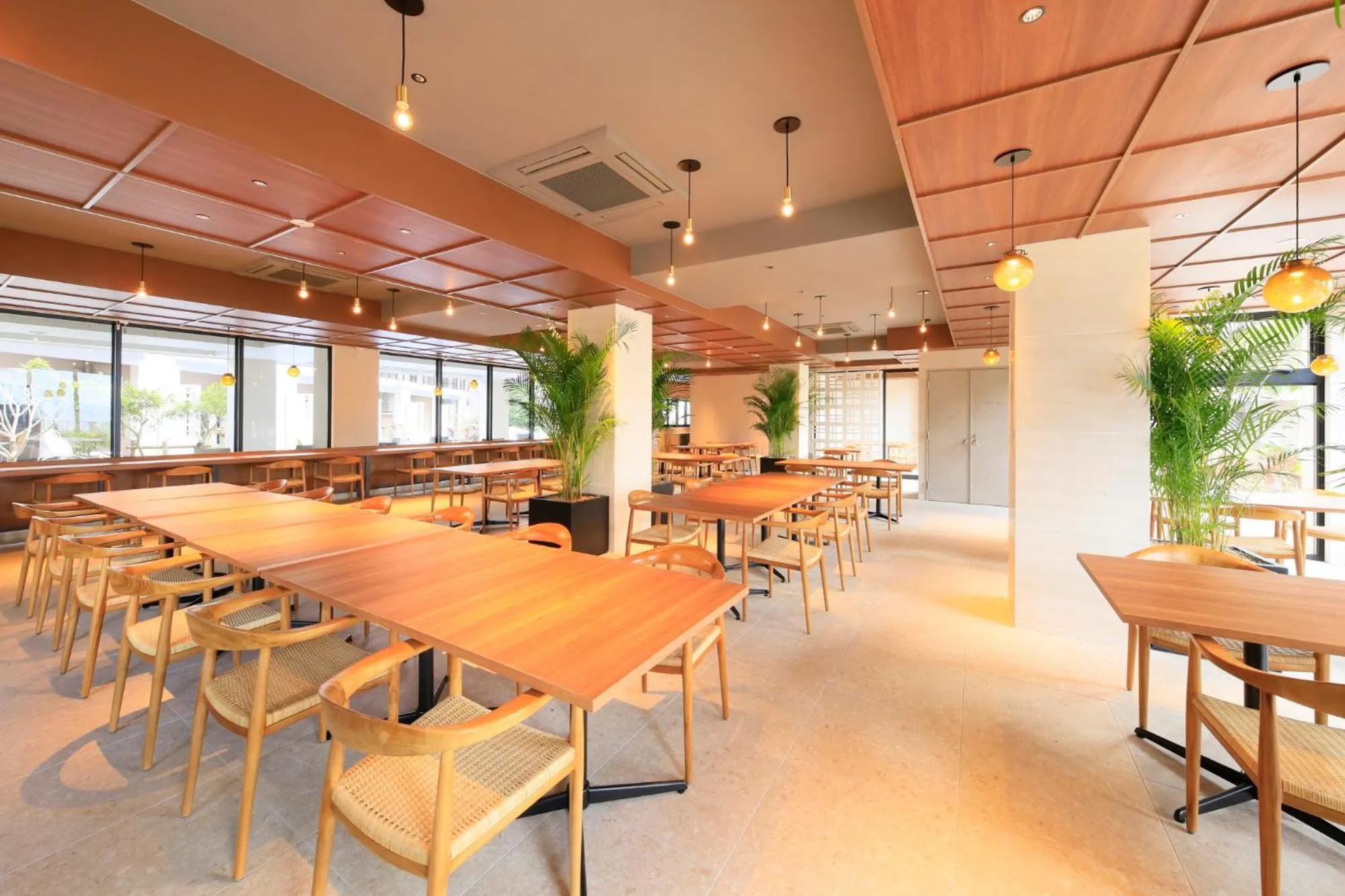 Restaurant/places to eat in VIVOVIVA石垣島