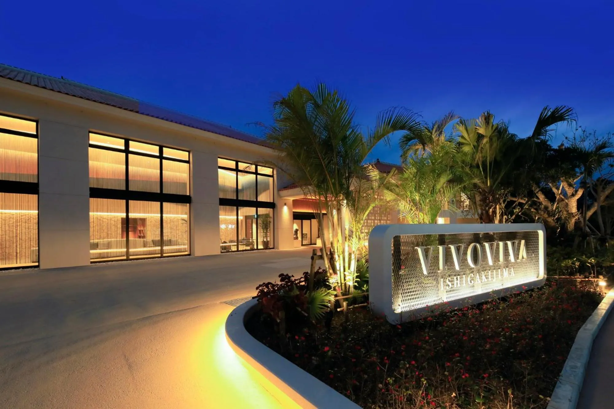 Property building in VIVOVIVA石垣島