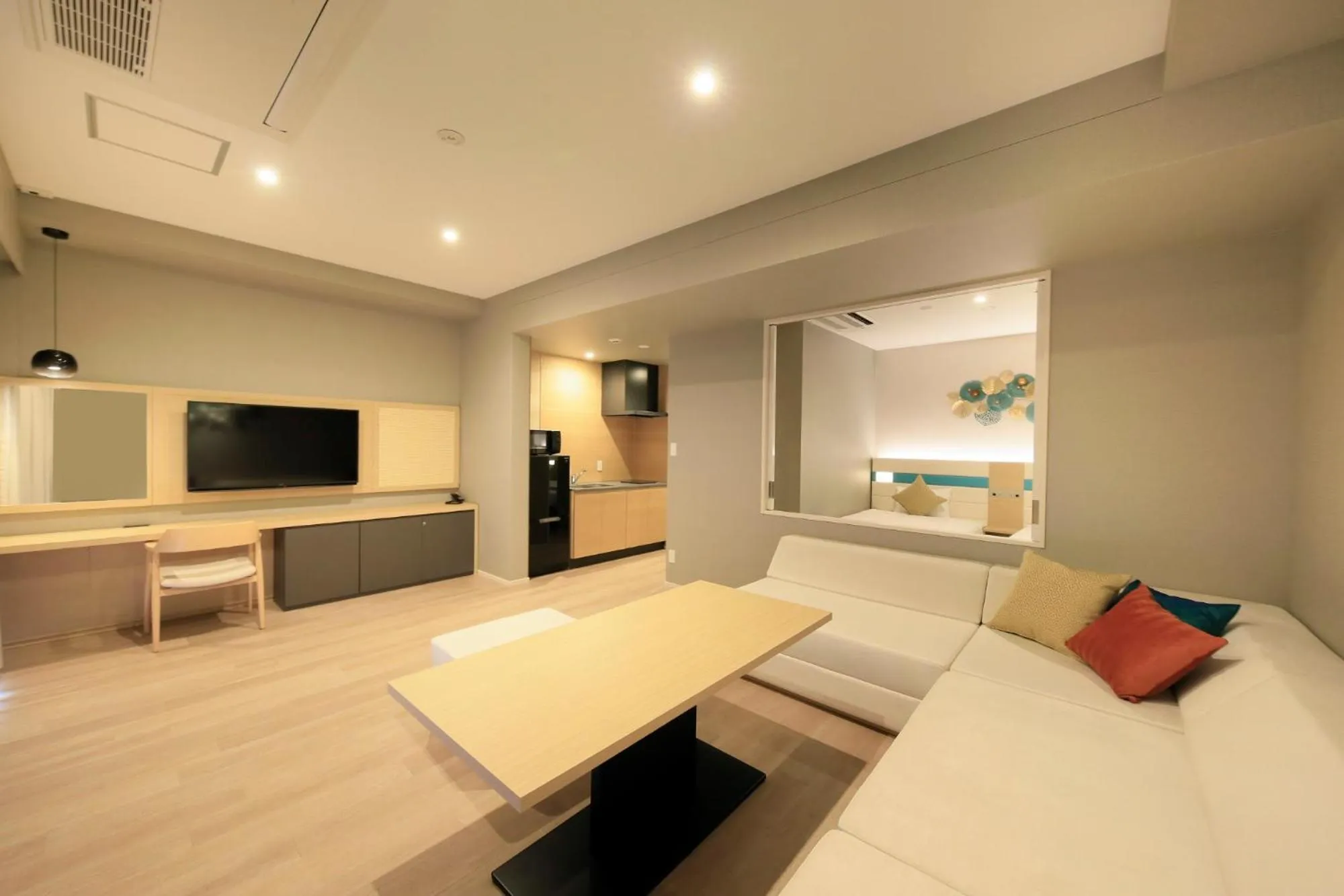 Kitchen or kitchenette, Bed in VIVOVIVA石垣島
