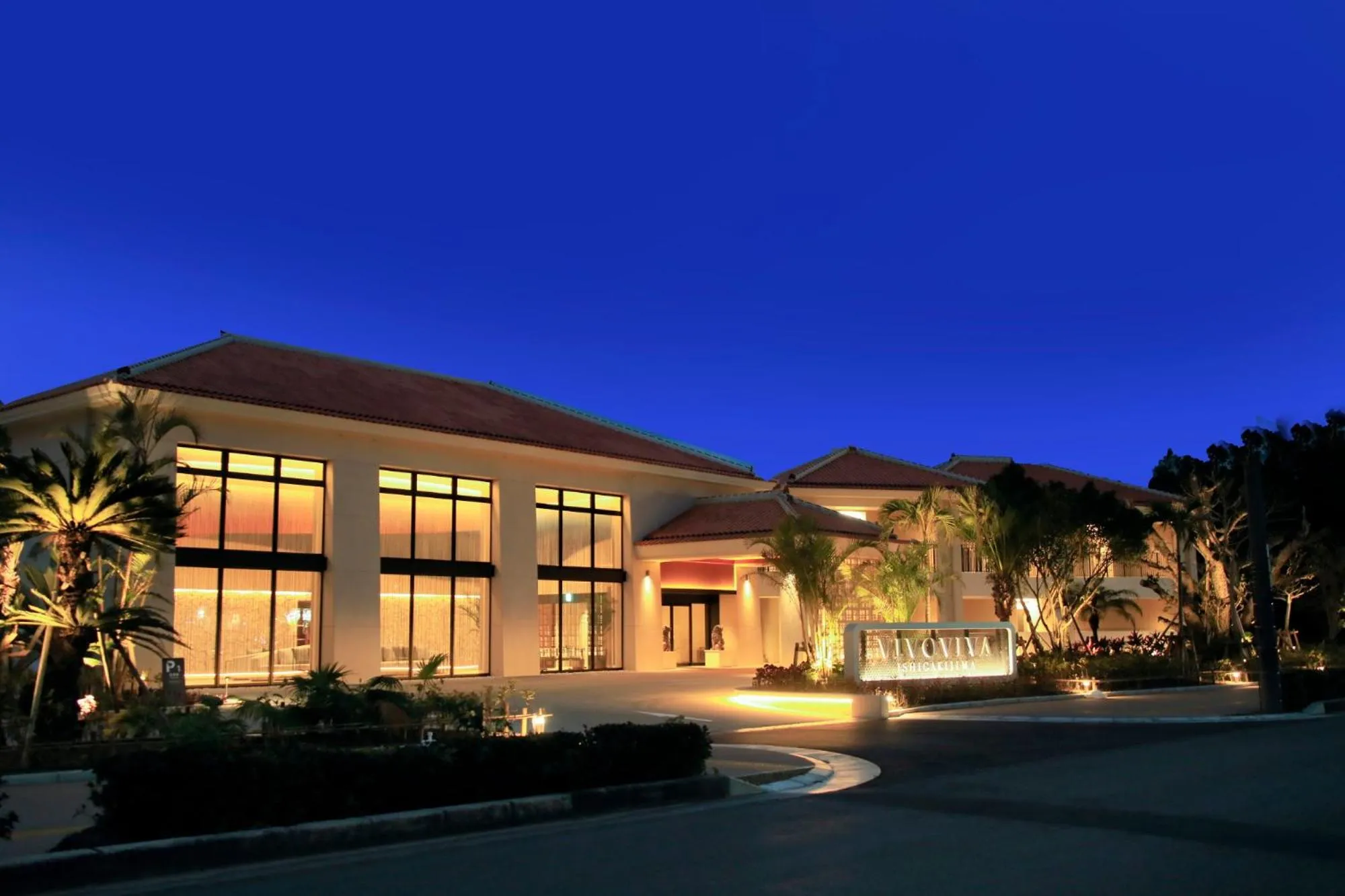 Property building in VIVOVIVA石垣島