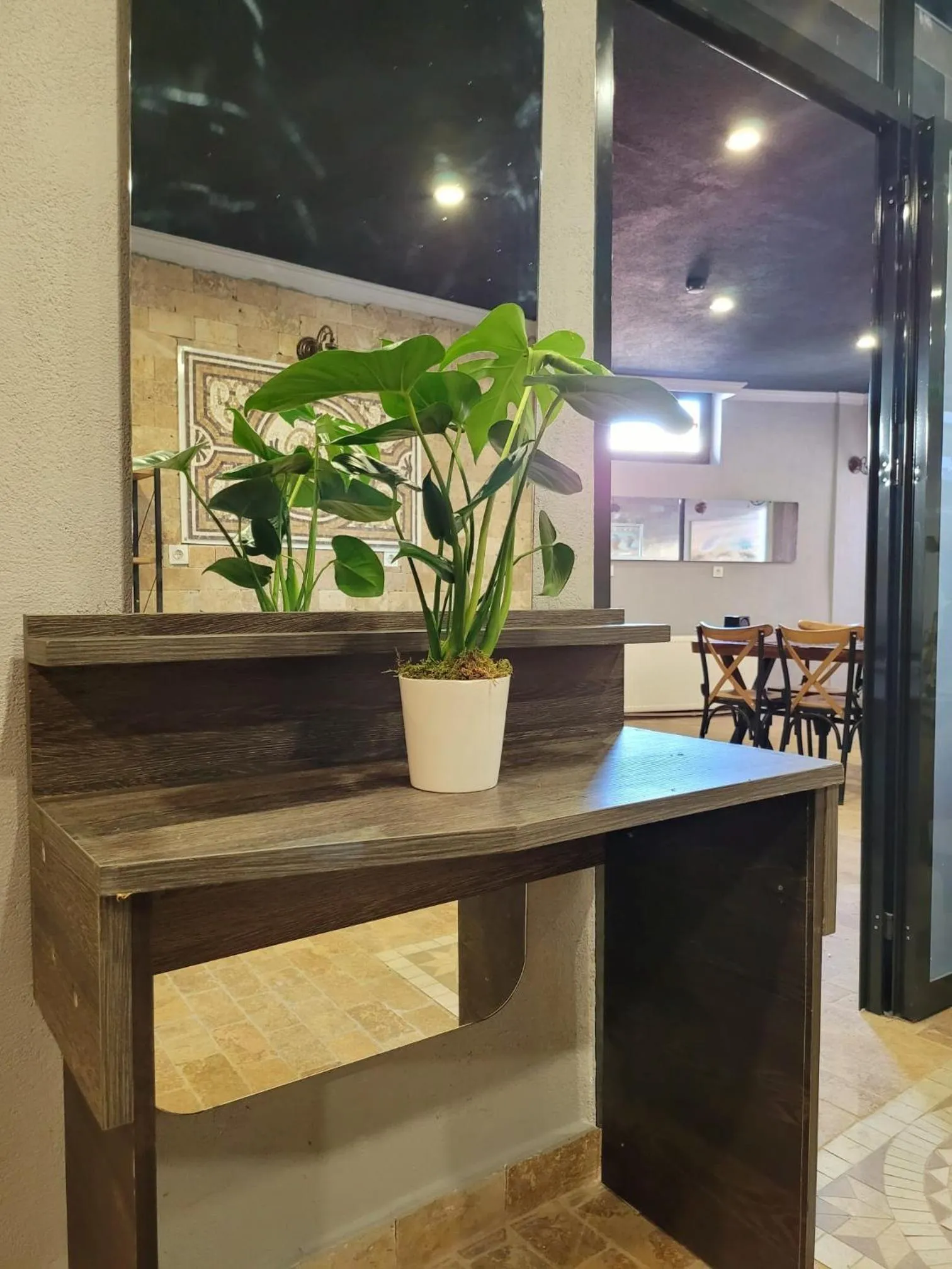 Dining area in City Park Suites City Center Corlu