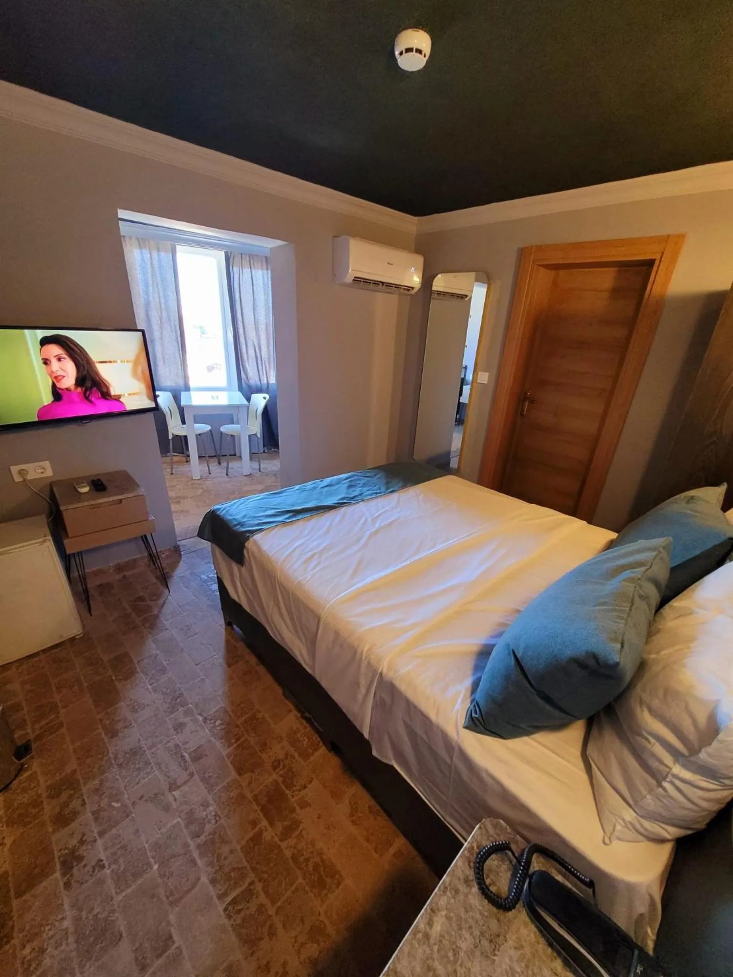 Bed in City Park Suites City Center Corlu