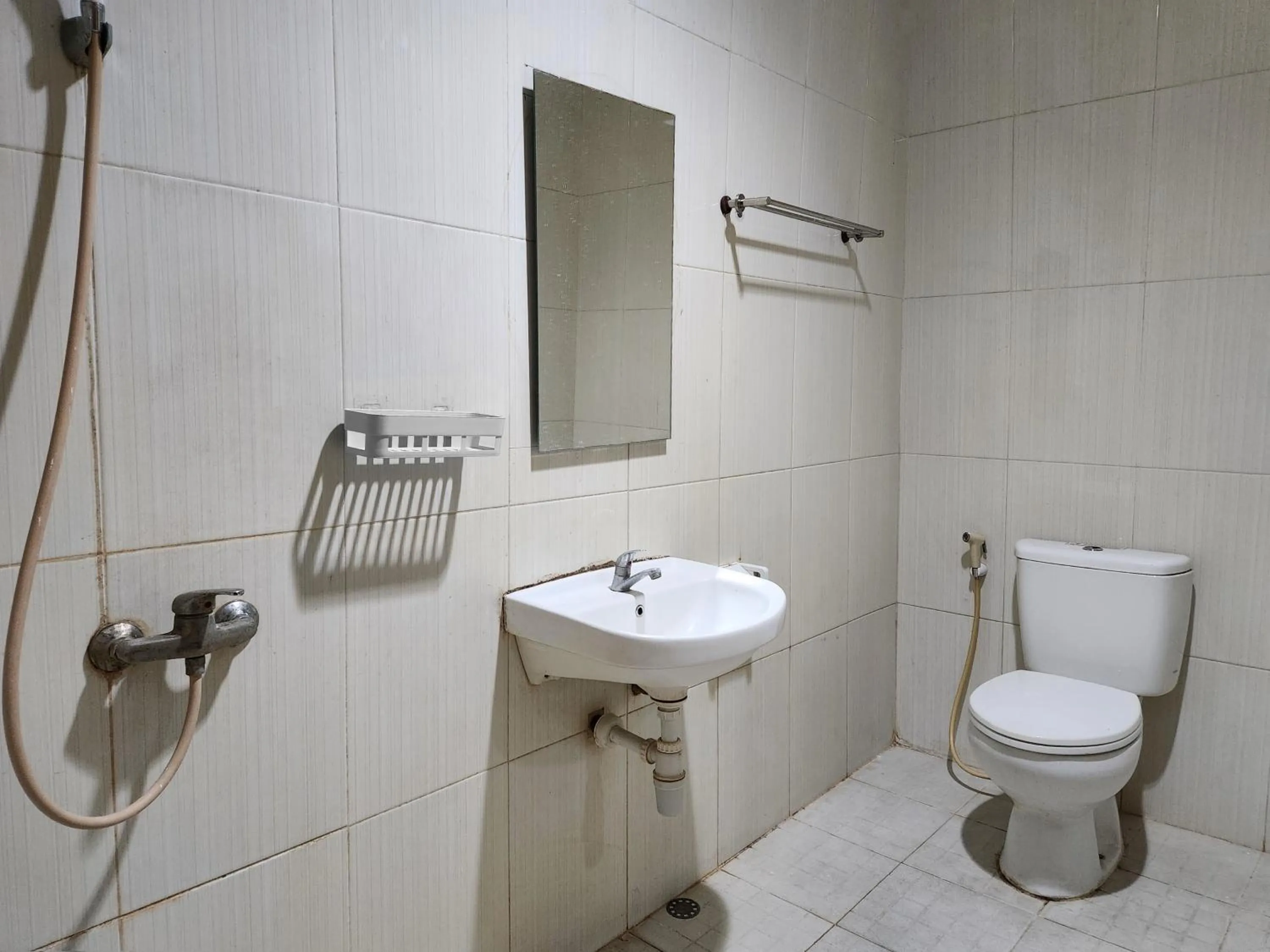 Shower in Joker Hotel & Residence