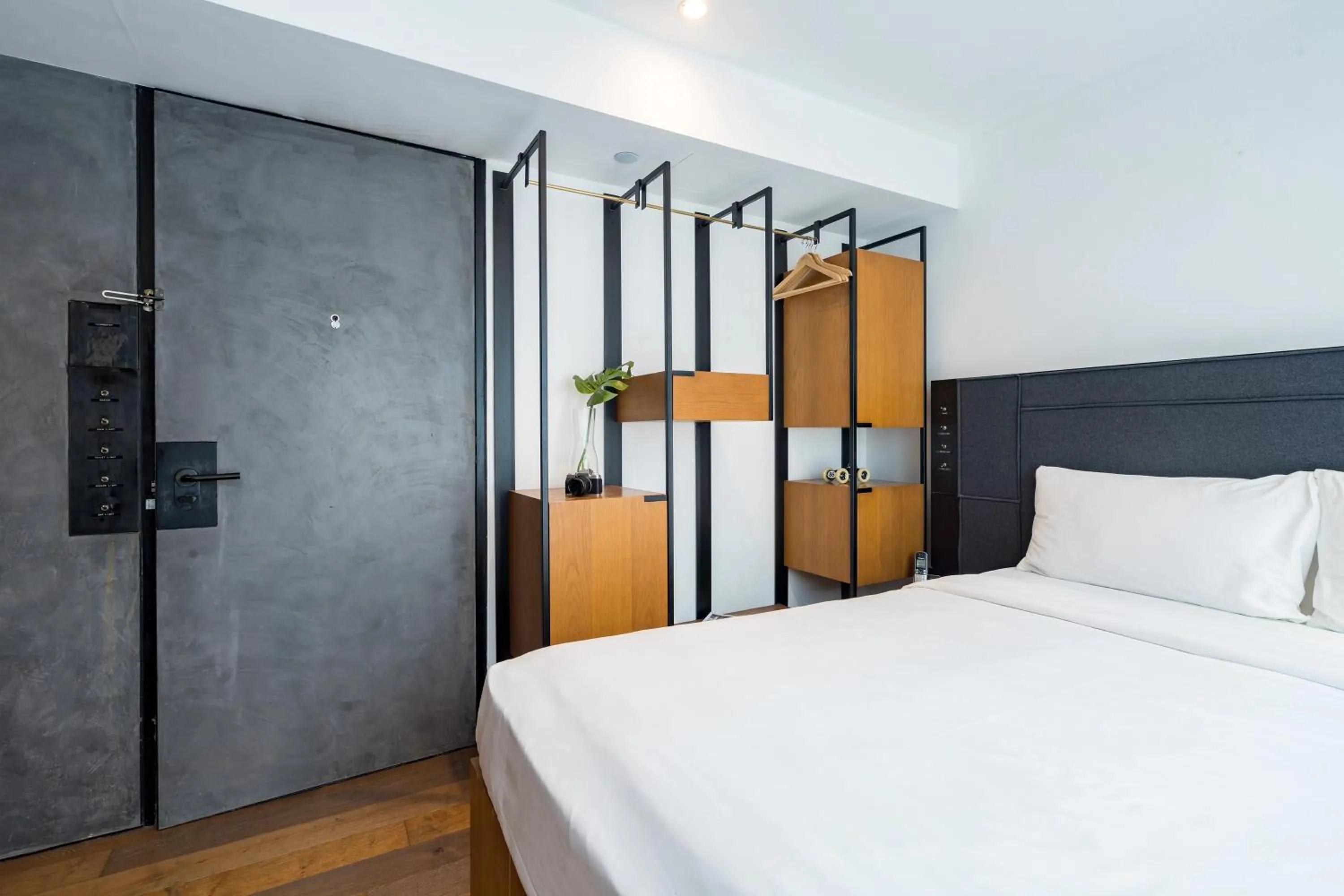 Bed in Residence G Hong Kong - by Hotel G