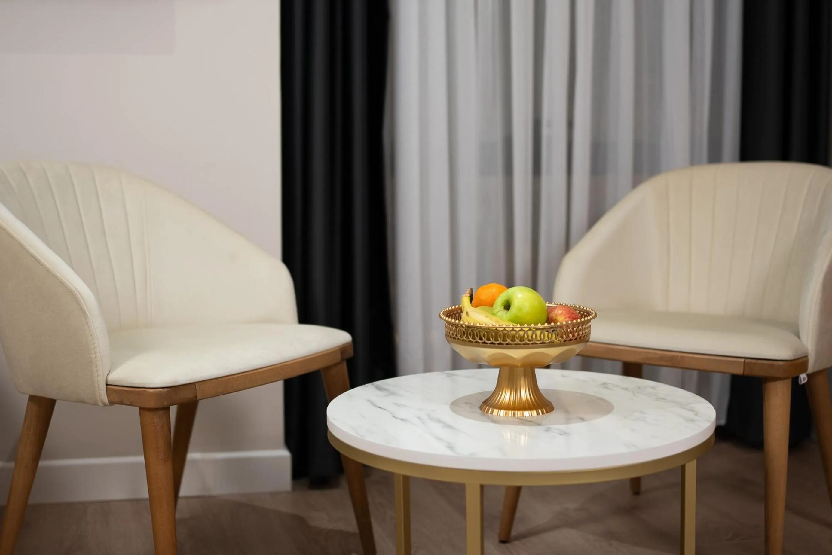 Food and drinks in Golden River Hotel By Continent