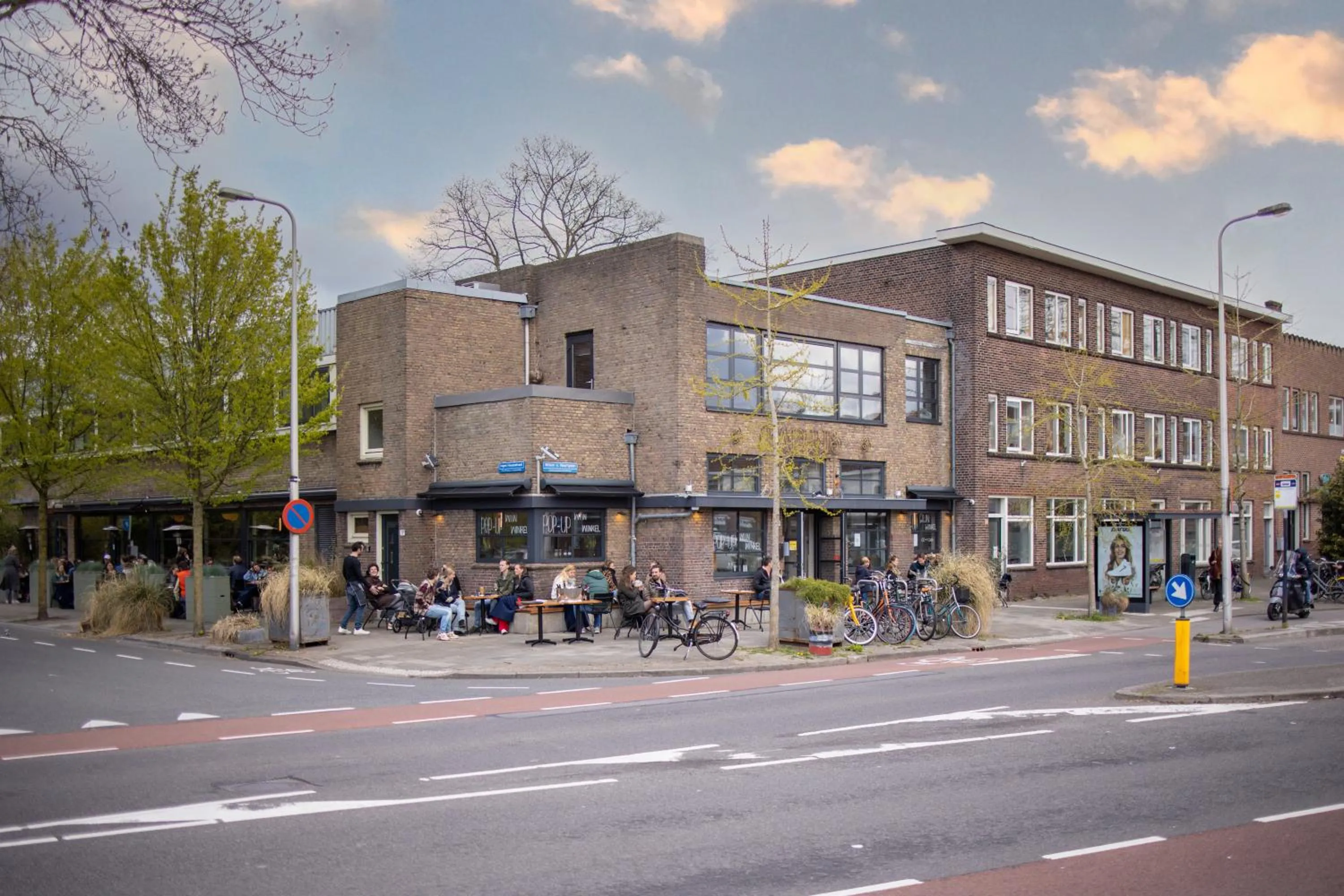 Property building in Badhuis Hotel