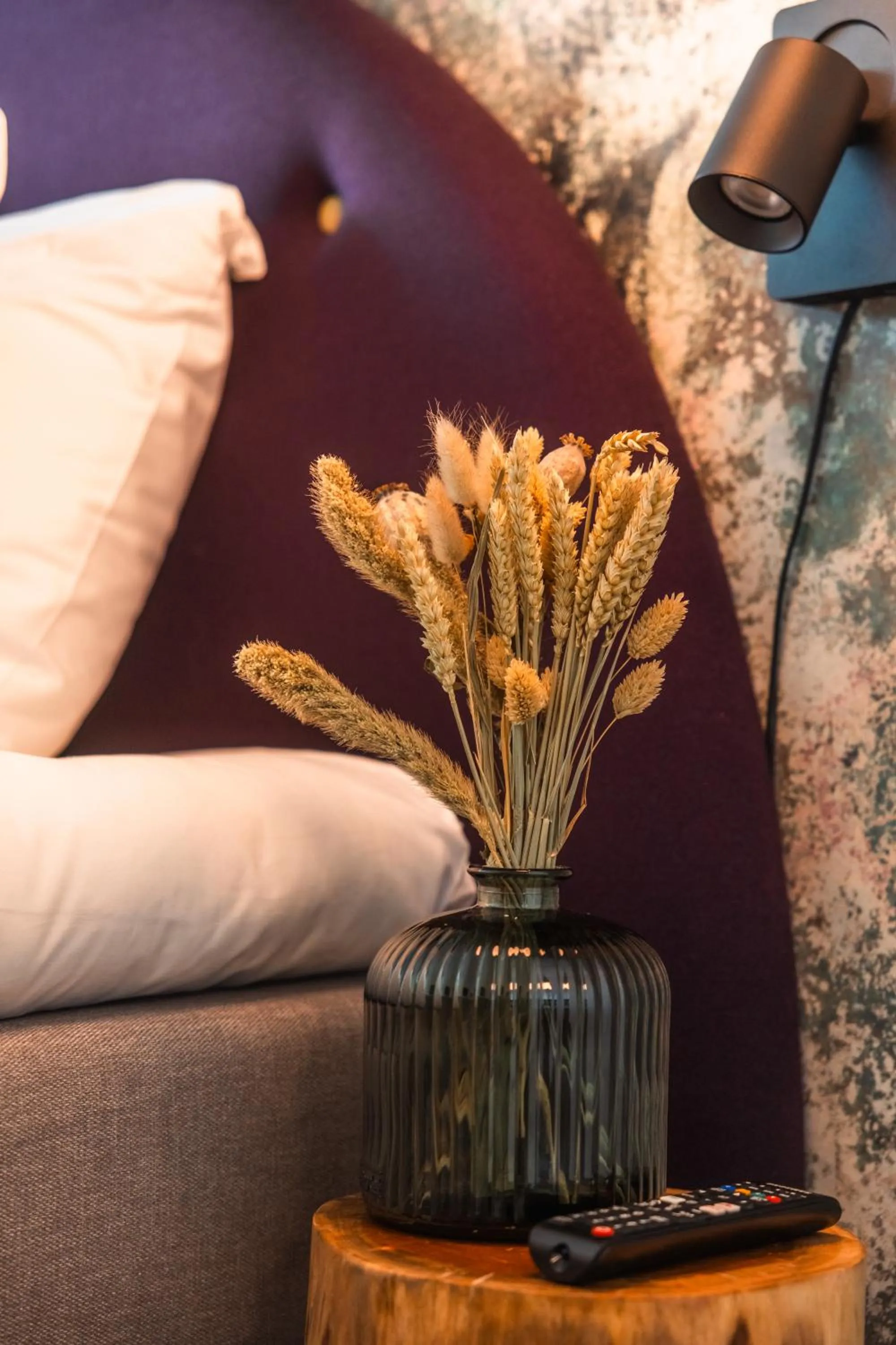 Decorative detail in Badhuis Hotel