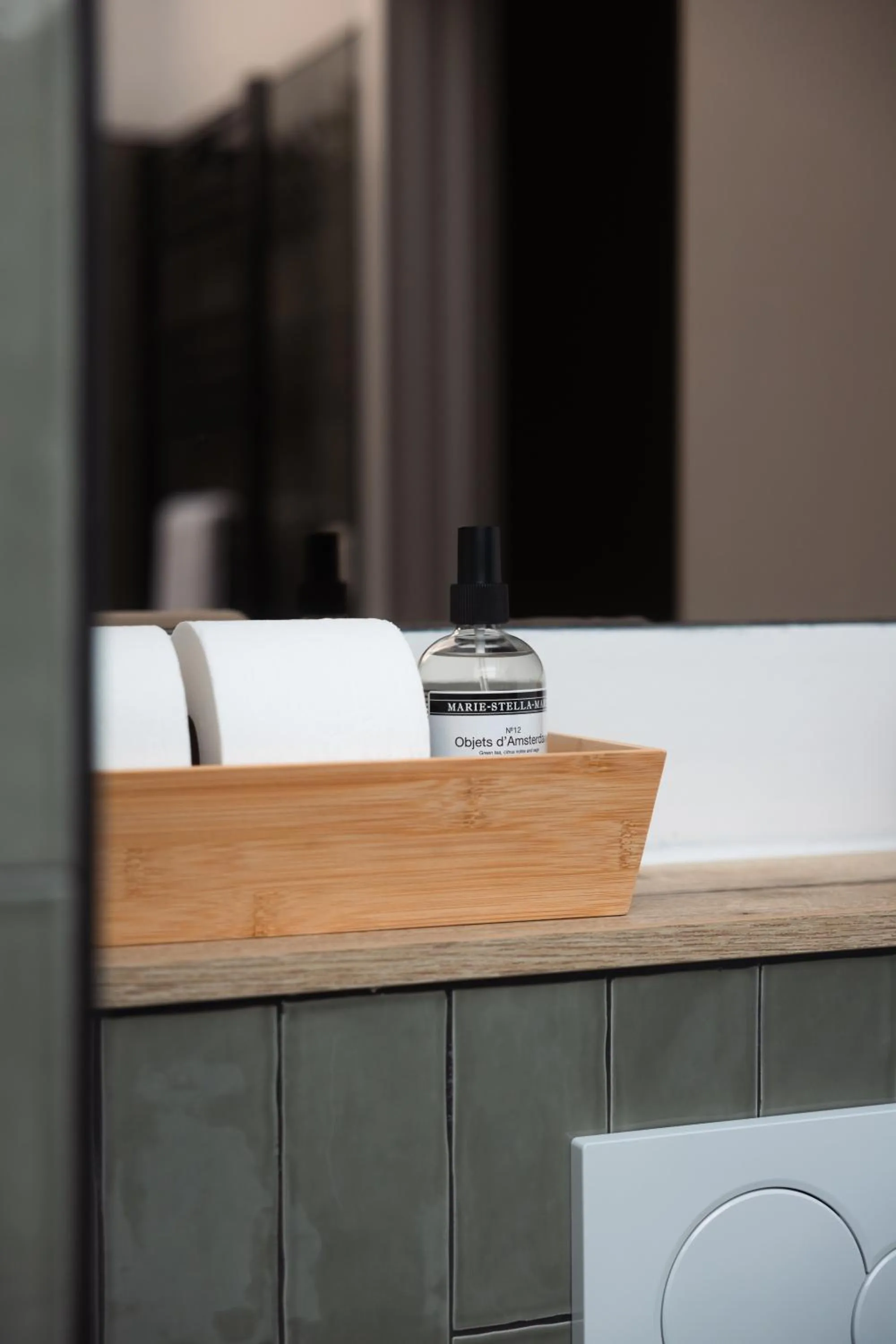 Decorative detail in Badhuis Hotel