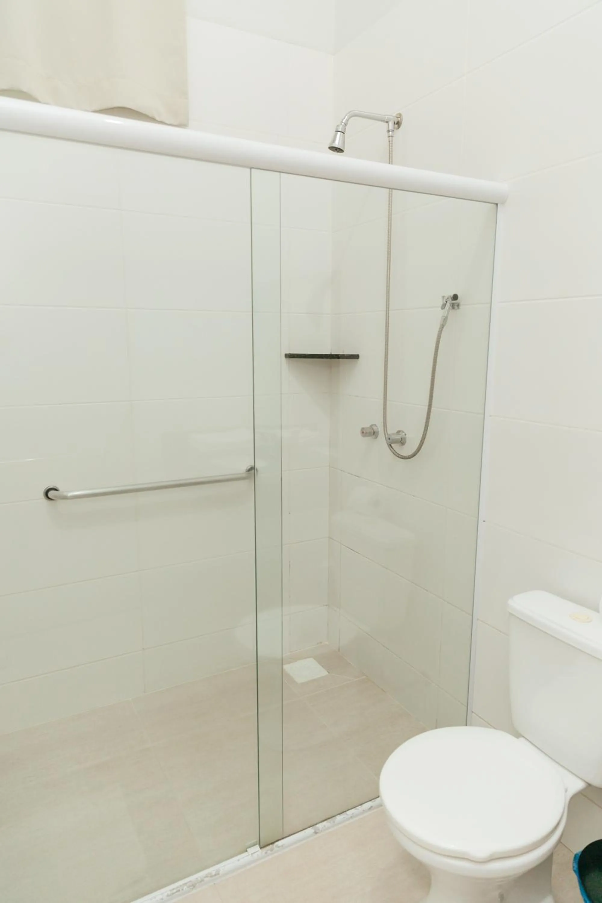 Shower in Hotel Bergozza