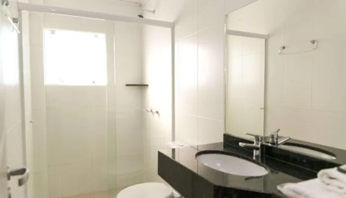 Shower in Hotel Bergozza